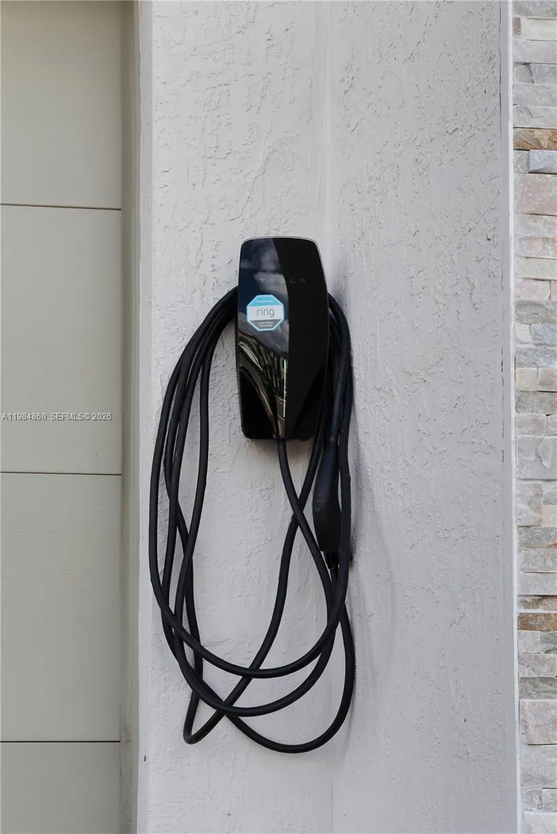 23471 Sw 129th Ave, Homestead, Florida 33032, Homestead, Florida 33032, 3 Bedrooms Bedrooms, ,2 BathroomsBathrooms,Residential,For Sale,23471 Sw 129th Ave, Homestead, Florida 33032,A11984860