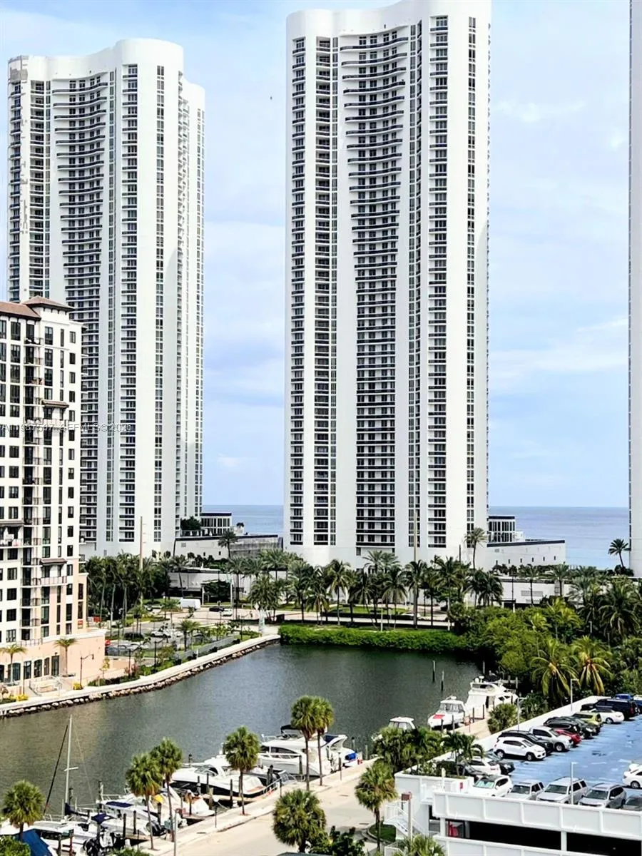 300 Bayview Dr 915, Sunny Isles Beach, Florida 331, Sunny Isles Beach, Florida 33160, 2 Bedrooms Bedrooms, ,2 BathroomsBathrooms,Residential Lease,For Rent,300 Bayview Dr 915, Sunny Isles Beach, Florida 331,A11987537