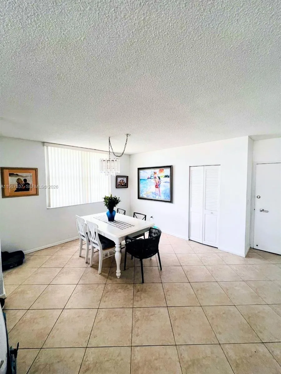 300 Bayview Dr 915, Sunny Isles Beach, Florida 331, Sunny Isles Beach, Florida 33160, 2 Bedrooms Bedrooms, ,2 BathroomsBathrooms,Residential Lease,For Rent,300 Bayview Dr 915, Sunny Isles Beach, Florida 331,A11987537