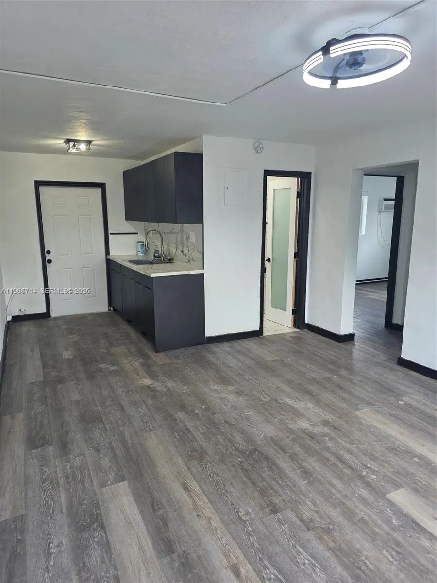 636 Nw 14th Ter 1, Fort Lauderdale, Florida 33311, Fort Lauderdale, Florida 33311, 2 Bedrooms Bedrooms, ,1 BathroomBathrooms,Residential Lease,For Rent,636 Nw 14th Ter 1, Fort Lauderdale, Florida 33311,A11988714