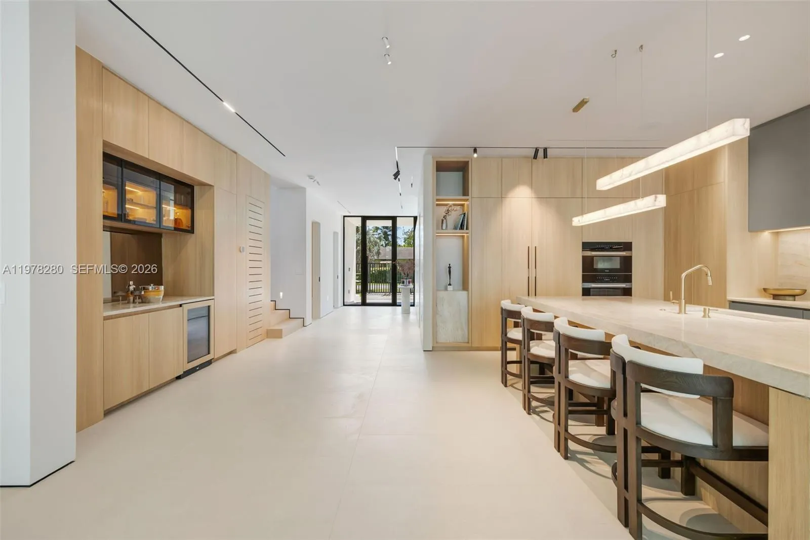 3457 Oak Ave, Miami, Florida 33133, Miami, Florida 33133, 4 Bedrooms Bedrooms, ,4 BathroomsBathrooms,Residential,For Sale,3457 Oak Ave, Miami, Florida 33133,A11978280