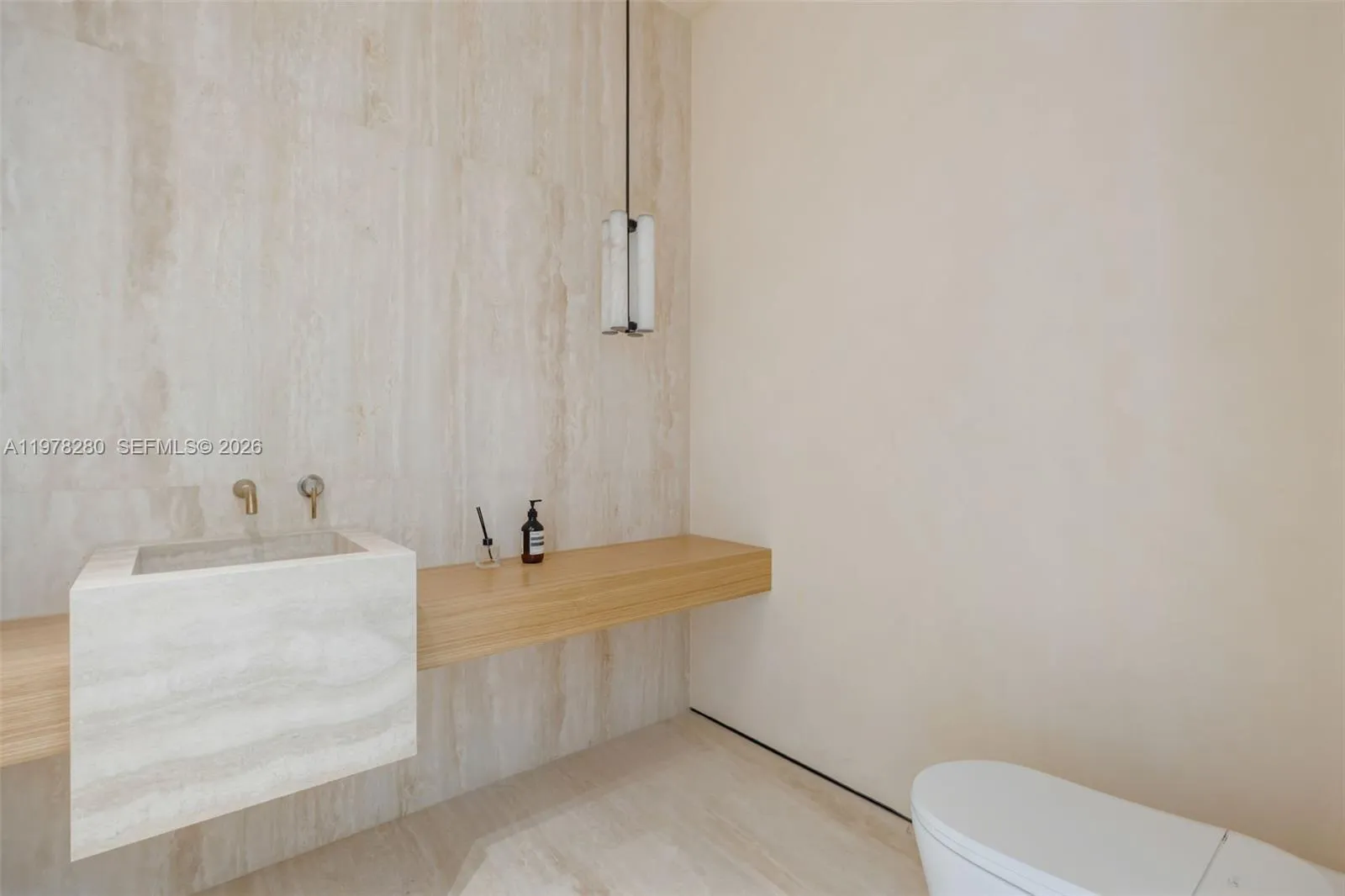 3457 Oak Ave, Miami, Florida 33133, Miami, Florida 33133, 4 Bedrooms Bedrooms, ,4 BathroomsBathrooms,Residential,For Sale,3457 Oak Ave, Miami, Florida 33133,A11978280