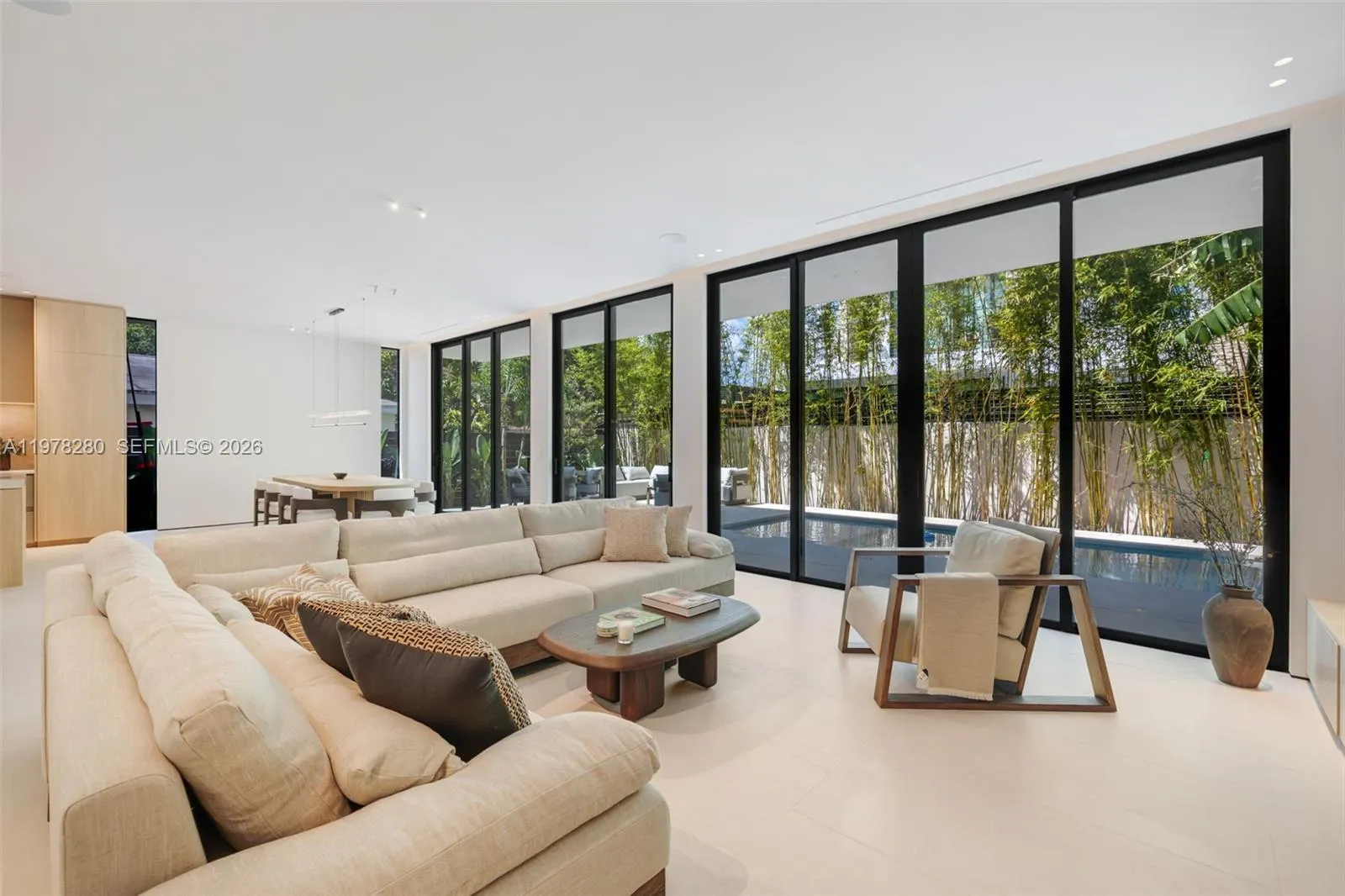 3457 Oak Ave, Miami, Florida 33133, Miami, Florida 33133, 4 Bedrooms Bedrooms, ,4 BathroomsBathrooms,Residential,For Sale,3457 Oak Ave, Miami, Florida 33133,A11978280