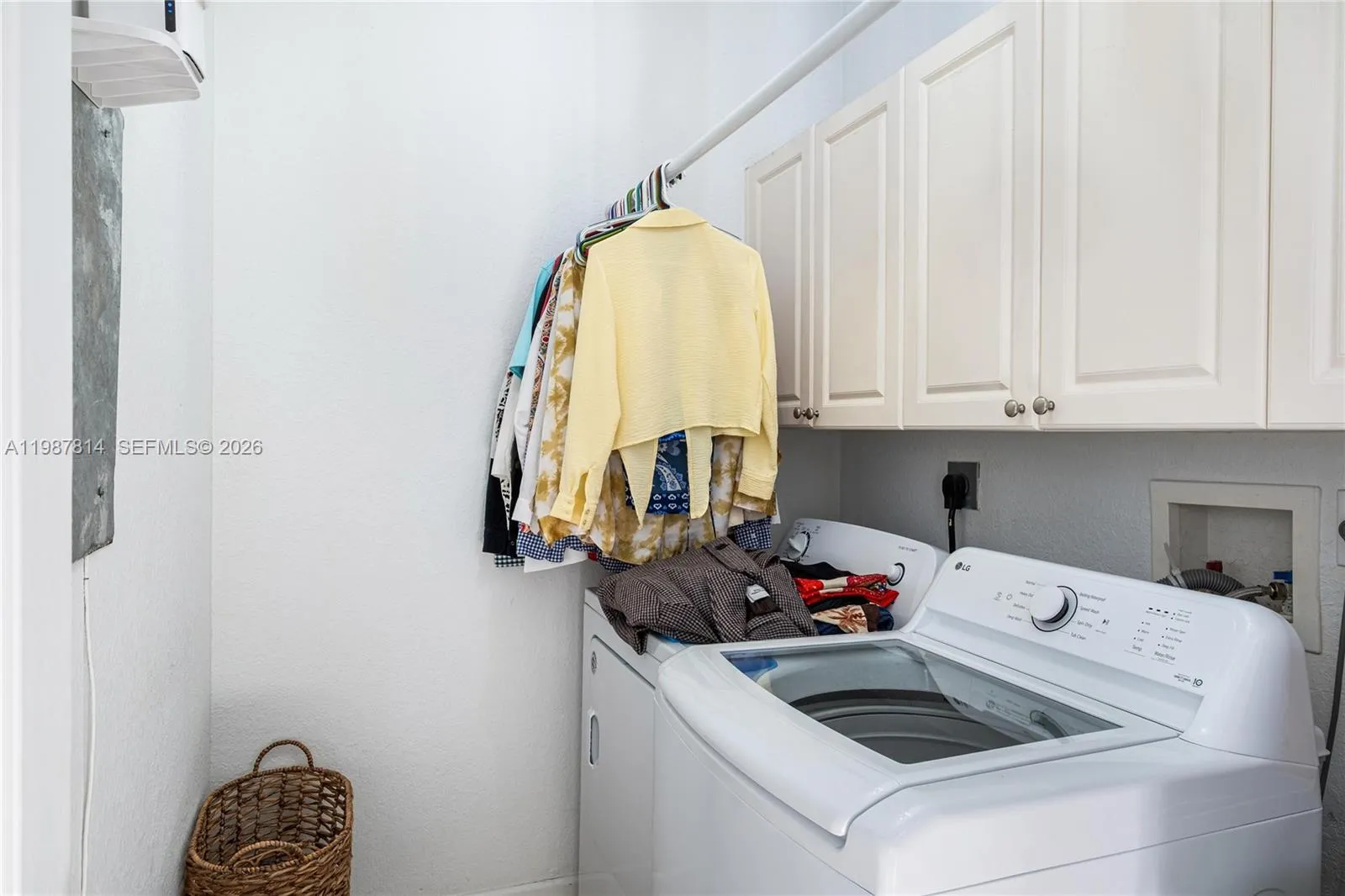 7726 Sw 193rd Ln 7726, Cutler Bay, Florida 33157, Cutler Bay, Florida 33157, 5 Bedrooms Bedrooms, ,4 BathroomsBathrooms,Residential Lease,For Rent,7726 Sw 193rd Ln 7726, Cutler Bay, Florida 33157,A11987814