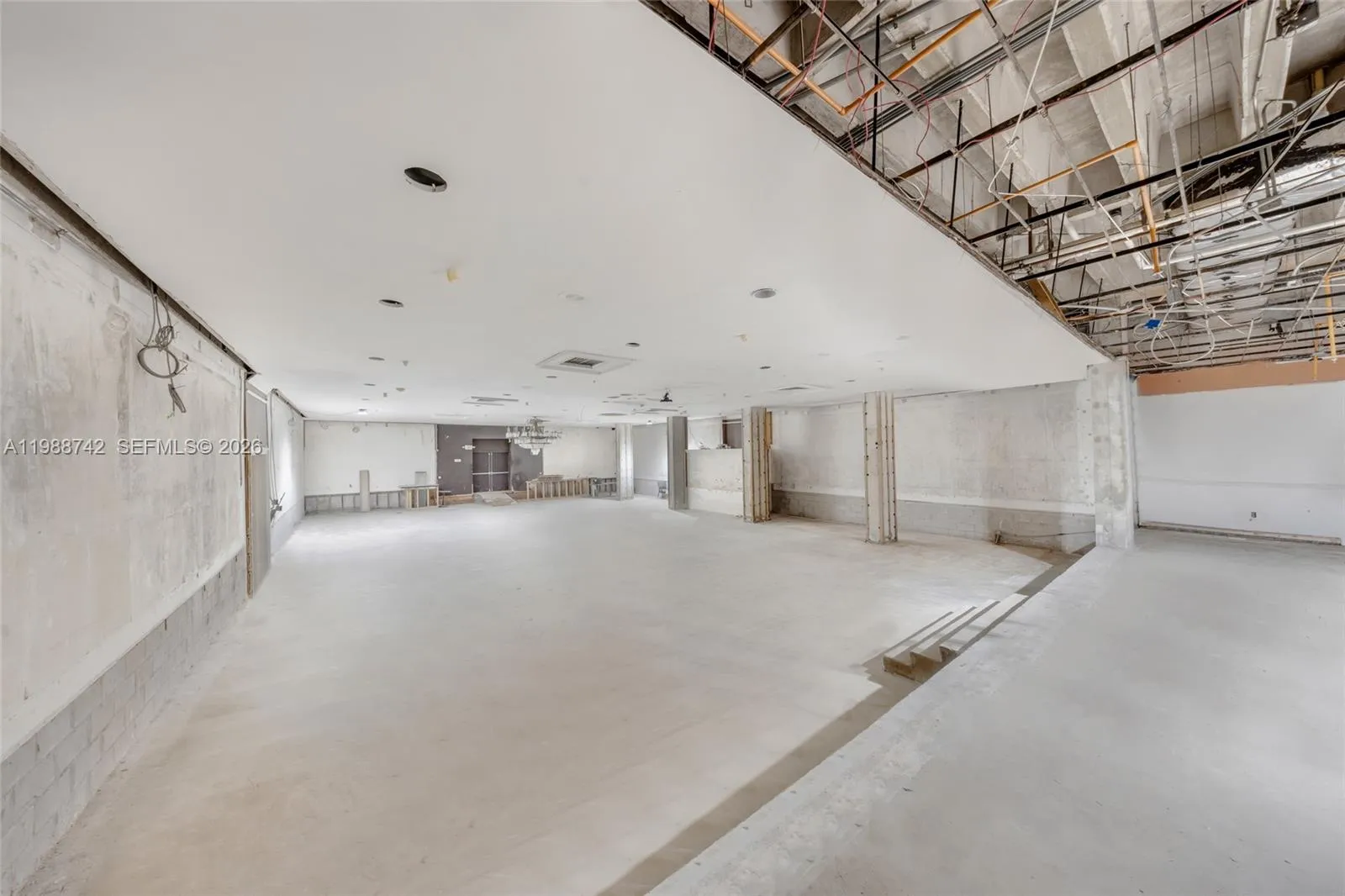 5445 Collins Ave Cu1, Miami Beach, Florida 33140, Miami Beach, Florida 33140, ,Commercial Sale,For Sale,5445 Collins Ave Cu1, Miami Beach, Florida 33140,A11988742