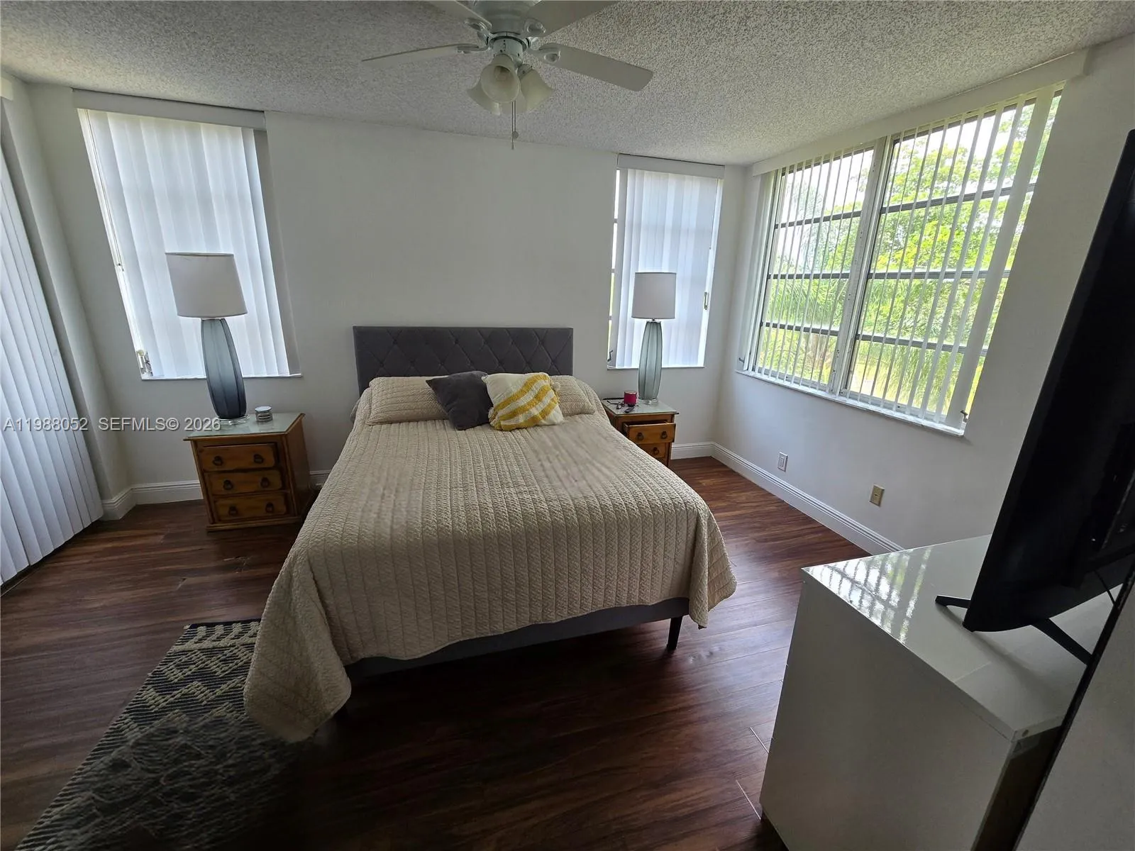 1811 Sabal Palm Dr 408, Davie, Florida 33324, Davie, Florida 33324, 3 Bedrooms Bedrooms, ,2 BathroomsBathrooms,Residential,For Sale,1811 Sabal Palm Dr 408, Davie, Florida 33324,A11988052