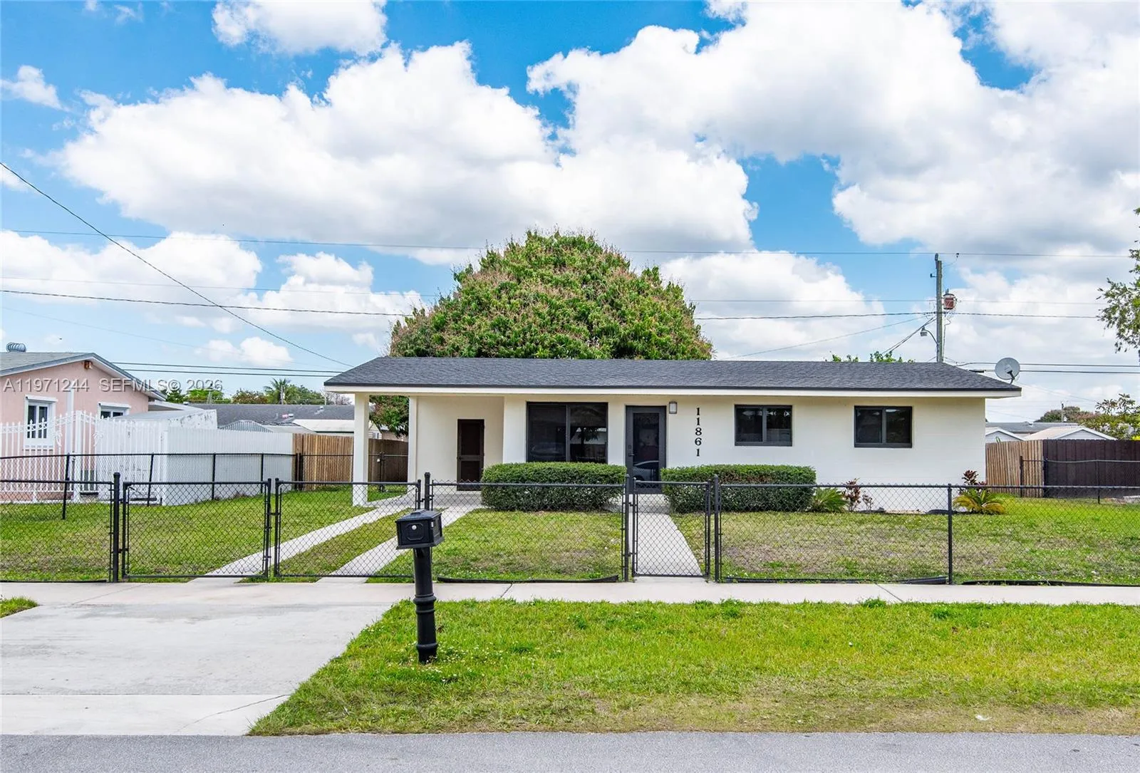11861 Sw 185th Ter, Miami, Florida 33177, Miami, Florida 33177, 3 Bedrooms Bedrooms, ,1 BathroomBathrooms,Residential,For Sale,11861 Sw 185th Ter, Miami, Florida 33177,A11971244