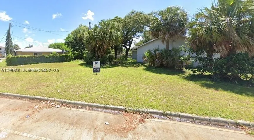 8 Nw 8th Ct, Fort Lauderdale, Florida 33311