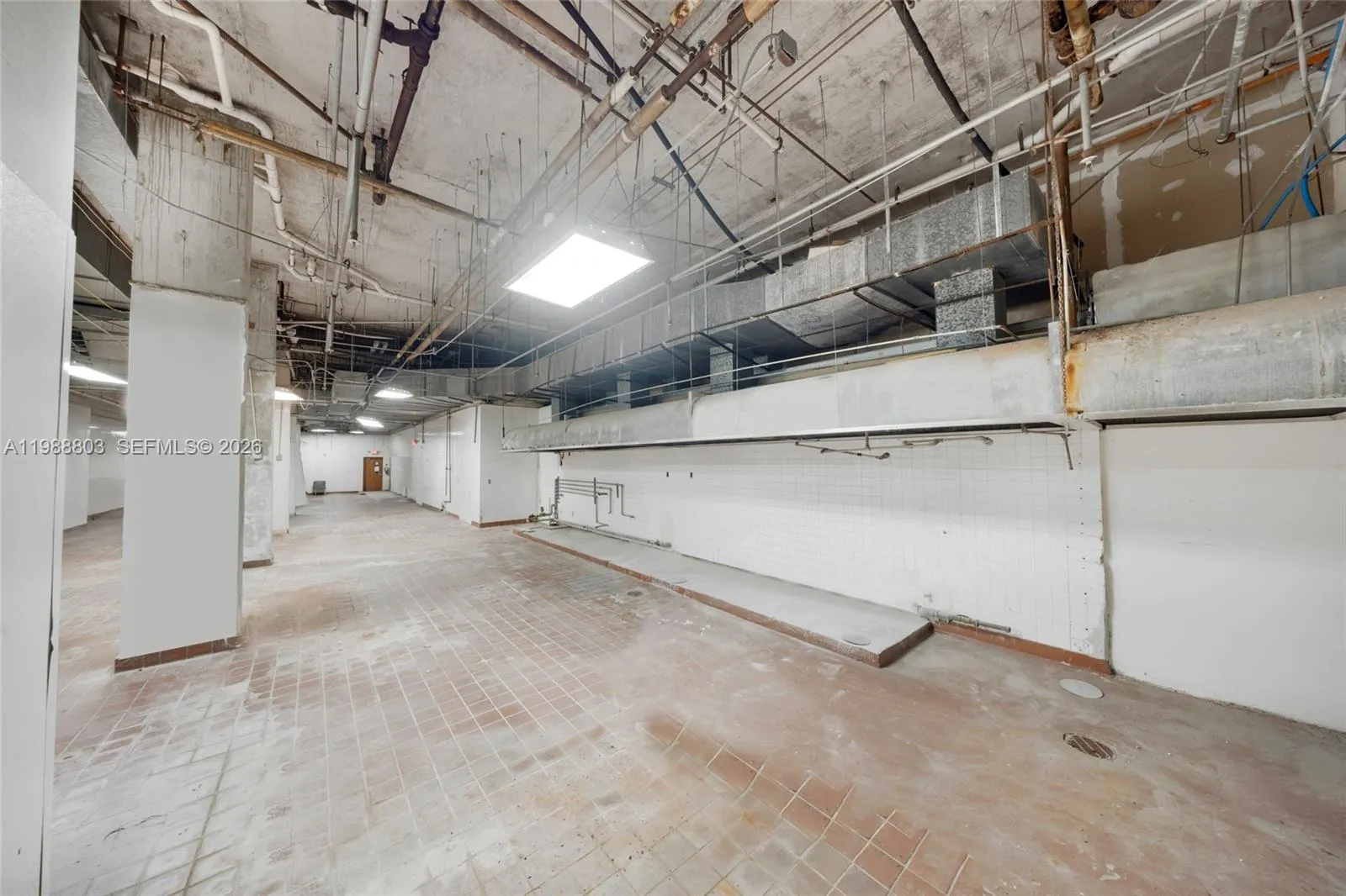 5445 Collins Ave Cu2, Miami Beach, Florida 33140, Miami Beach, Florida 33140, ,Commercial Sale,For Sale,5445 Collins Ave Cu2, Miami Beach, Florida 33140,A11988803