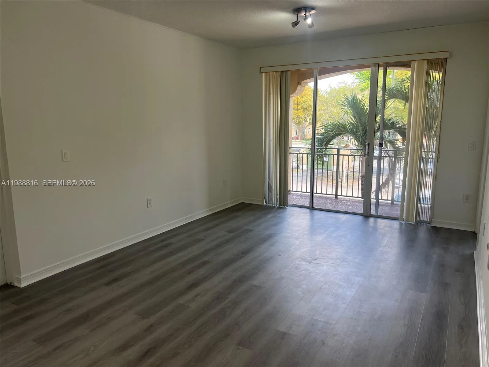 6420 Nw 114th Ave 1323, Doral, Florida 33178, Doral, Florida 33178, 2 Bedrooms Bedrooms, ,2 BathroomsBathrooms,Residential Lease,For Rent,6420 Nw 114th Ave 1323, Doral, Florida 33178,A11988816