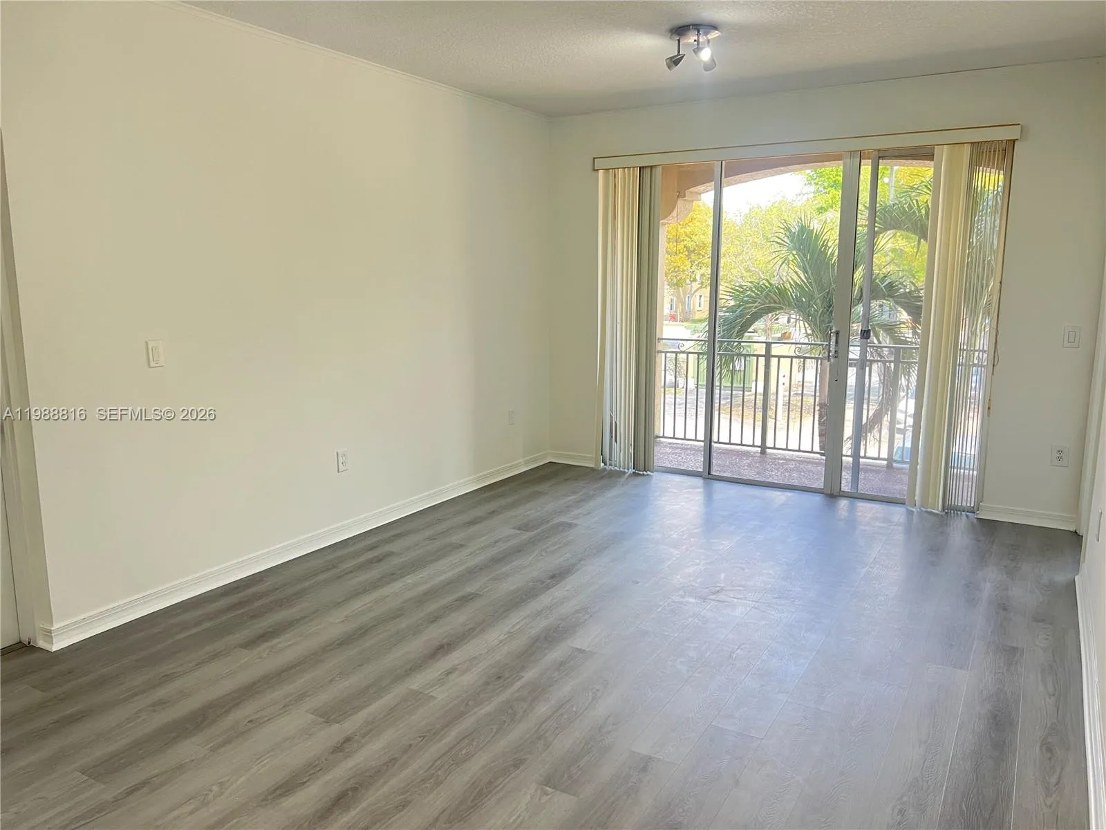 6420 Nw 114th Ave 1323, Doral, Florida 33178, Doral, Florida 33178, 2 Bedrooms Bedrooms, ,2 BathroomsBathrooms,Residential Lease,For Rent,6420 Nw 114th Ave 1323, Doral, Florida 33178,A11988816
