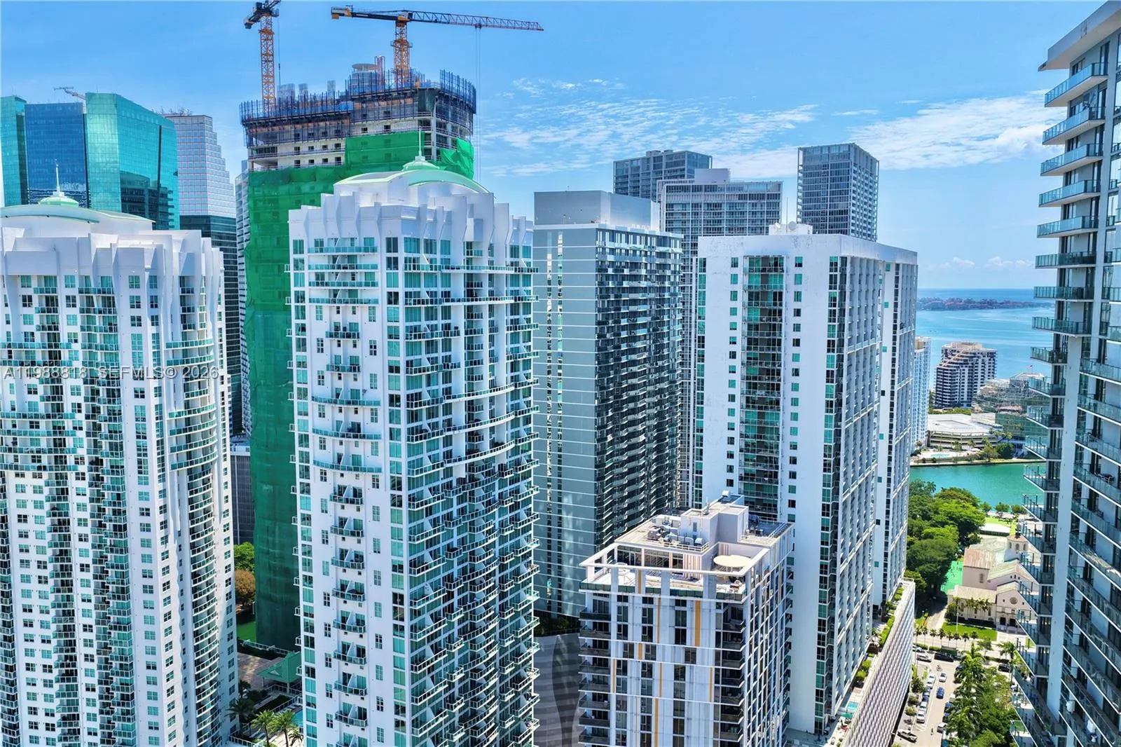 77 Se 5th St 1615, Miami, Florida 33131, Miami, Florida 33131, 1 Bedroom Bedrooms, ,1 BathroomBathrooms,Residential Lease,For Rent,77 Se 5th St 1615, Miami, Florida 33131,A11988818