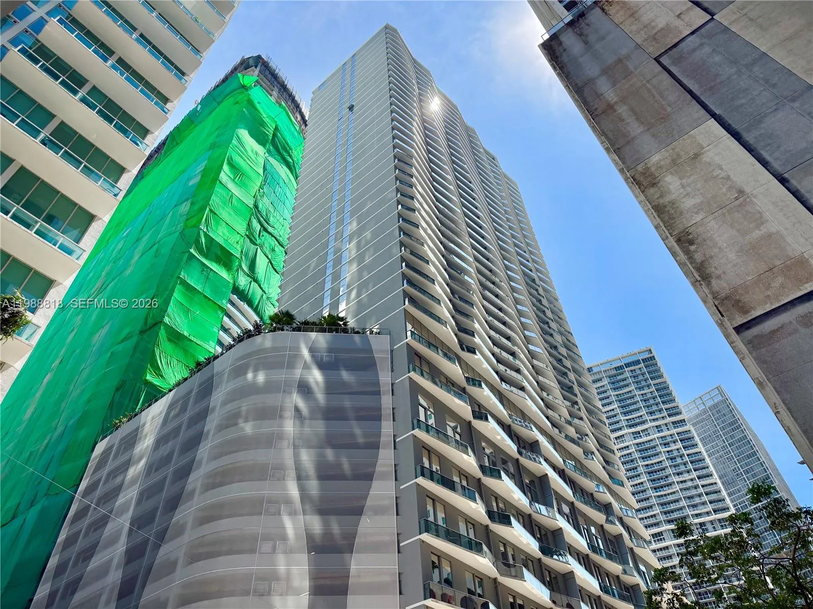 77 Se 5th St 1615, Miami, Florida 33131, Miami, Florida 33131, 1 Bedroom Bedrooms, ,1 BathroomBathrooms,Residential Lease,For Rent,77 Se 5th St 1615, Miami, Florida 33131,A11988818