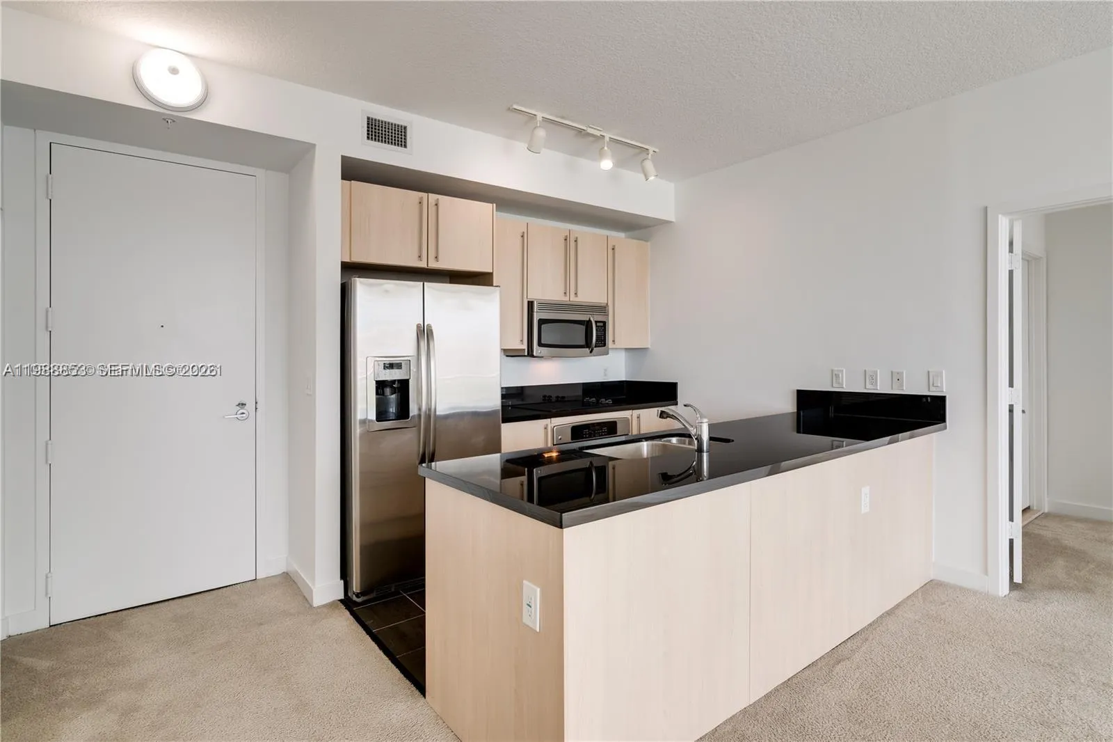 79 Sw 12th St 3103-s, Miami, Florida 33130, Miami, Florida 33130, 2 Bedrooms Bedrooms, ,2 BathroomsBathrooms,Residential Lease,For Rent,79 Sw 12th St 3103-s, Miami, Florida 33130,A11988853 79 Sw 12th St 3103-s, Miami, Florida 33130, Miami, Florida 33130, 2 Bedrooms Bedrooms, ,2 BathroomsBathrooms,Residential Lease,For Rent,79 Sw 12th St 3103-s, Miami, Florida 33130,A11988853