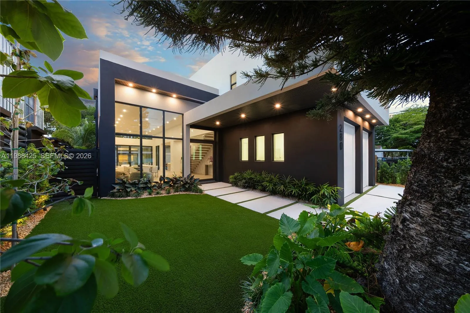 280 Nw 47th St, Miami, Florida 33127, Miami, Florida 33127, 5 Bedrooms Bedrooms, ,6 BathroomsBathrooms,Residential,For Sale,280 Nw 47th St, Miami, Florida 33127,A11988425