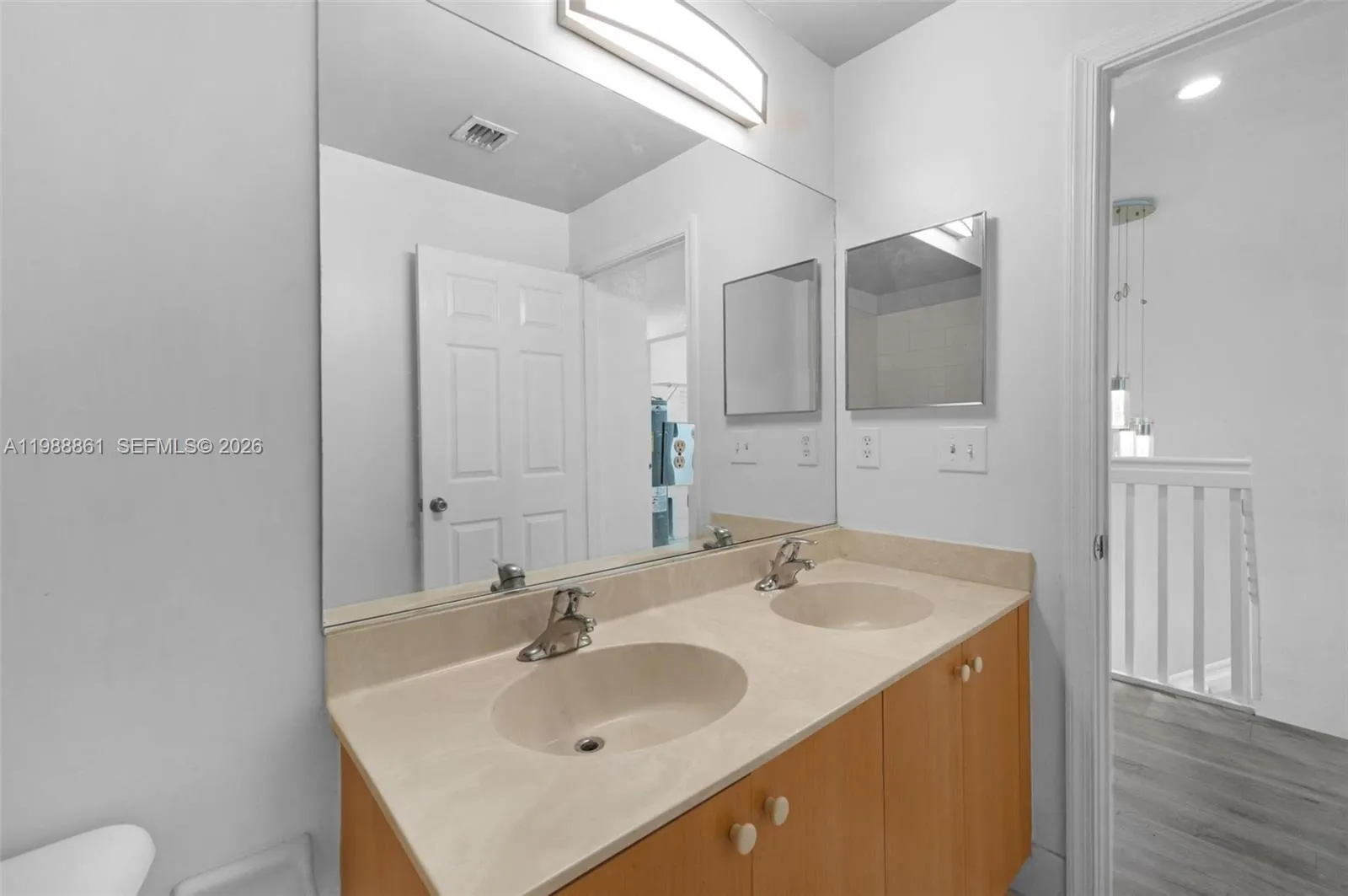 12471 Sw 42nd St, Miramar, Florida 33027, Miramar, Florida 33027, 4 Bedrooms Bedrooms, ,3 BathroomsBathrooms,Residential Lease,For Rent,12471 Sw 42nd St, Miramar, Florida 33027,A11988861