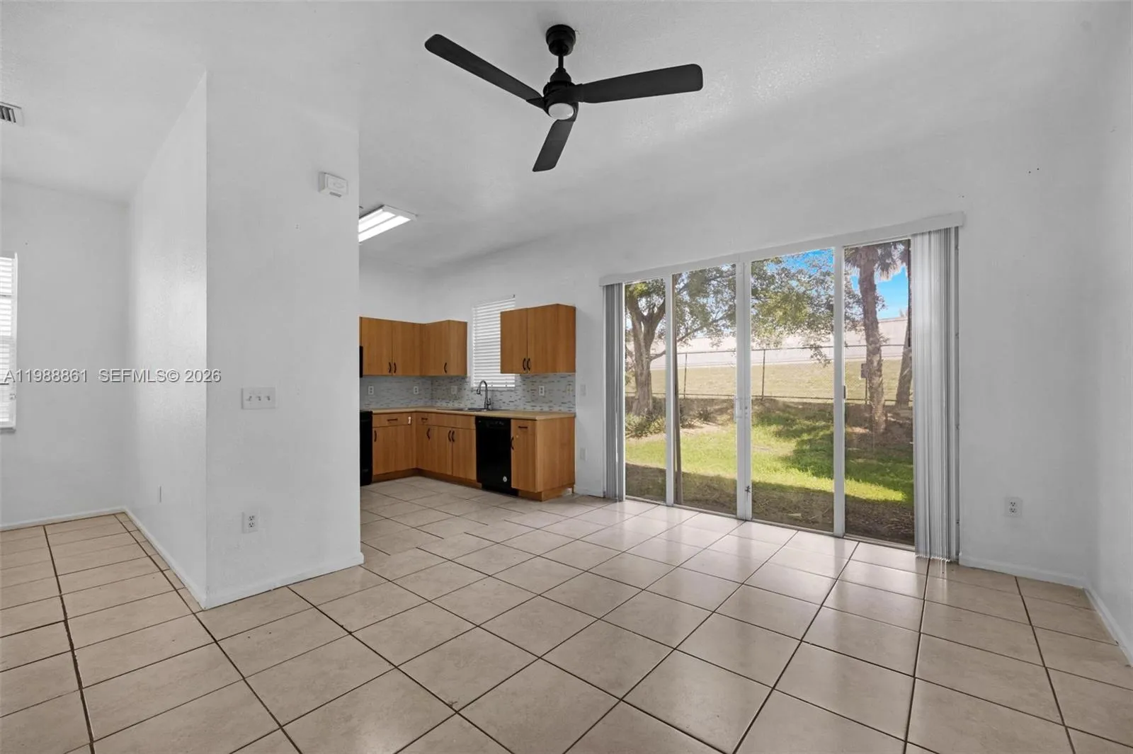 12471 Sw 42nd St, Miramar, Florida 33027, Miramar, Florida 33027, 4 Bedrooms Bedrooms, ,3 BathroomsBathrooms,Residential Lease,For Rent,12471 Sw 42nd St, Miramar, Florida 33027,A11988861