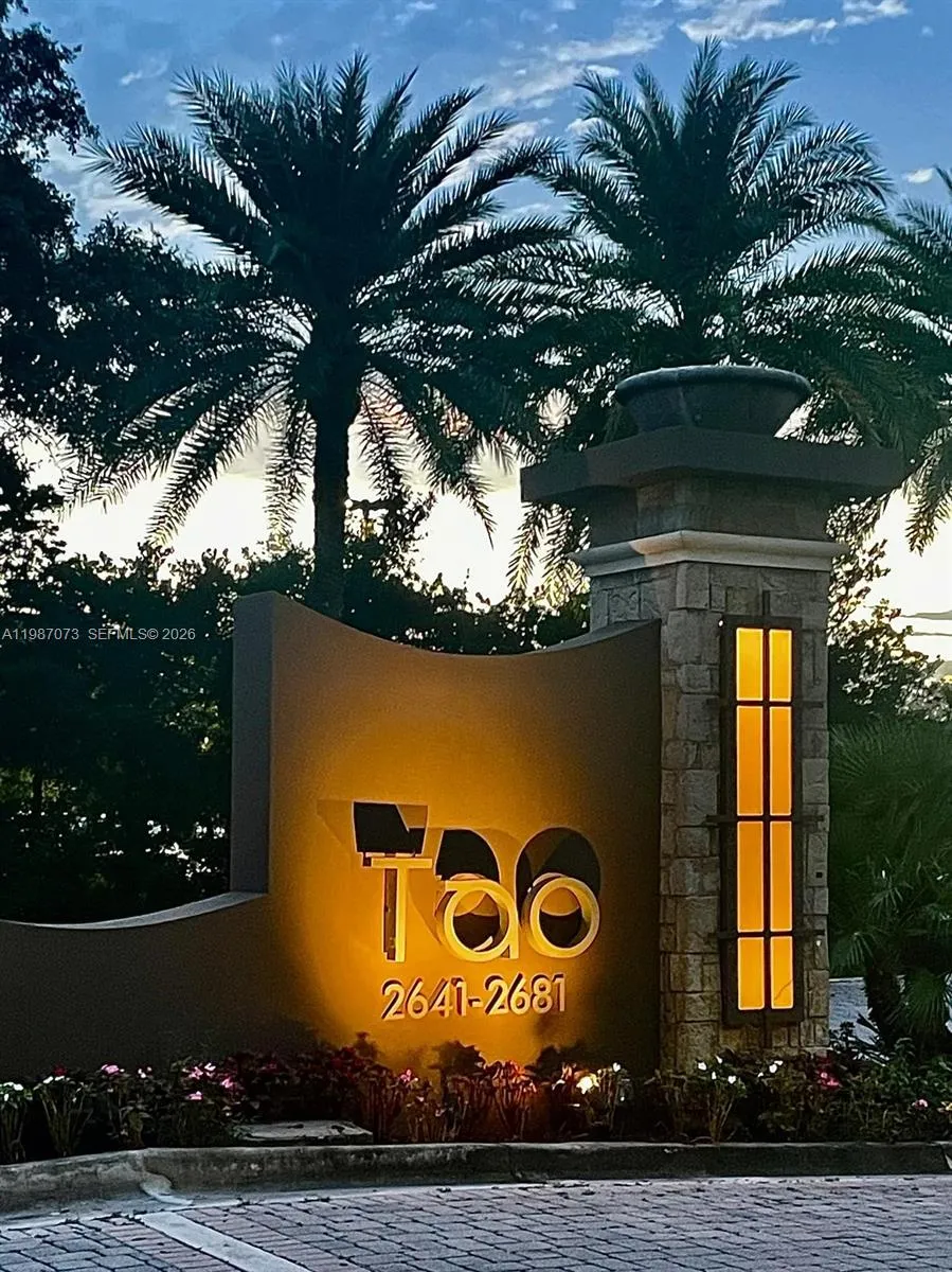 2641 N Flamingo Rd 2607n, Sunrise, Florida 33323, Sunrise, Florida 33323, 1 Bedroom Bedrooms, ,2 BathroomsBathrooms,Residential Lease,For Rent,2641 N Flamingo Rd 2607n, Sunrise, Florida 33323,A11987073