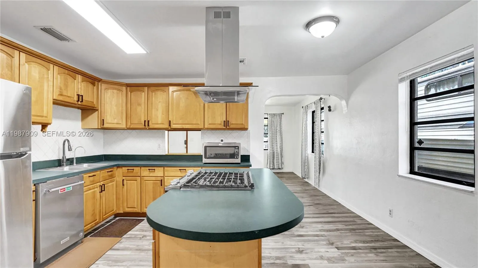 1007 N 31st Rd, Hollywood, Florida 33021, Hollywood, Florida 33021, 3 Bedrooms Bedrooms, ,2 BathroomsBathrooms,Residential,For Sale,1007 N 31st Rd, Hollywood, Florida 33021,A11987909