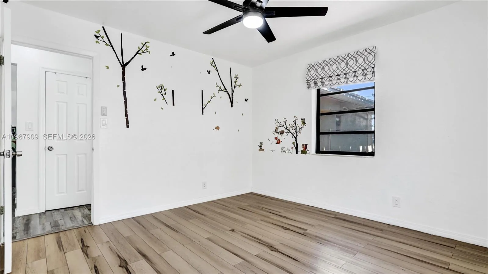 1007 N 31st Rd, Hollywood, Florida 33021, Hollywood, Florida 33021, 3 Bedrooms Bedrooms, ,2 BathroomsBathrooms,Residential,For Sale,1007 N 31st Rd, Hollywood, Florida 33021,A11987909