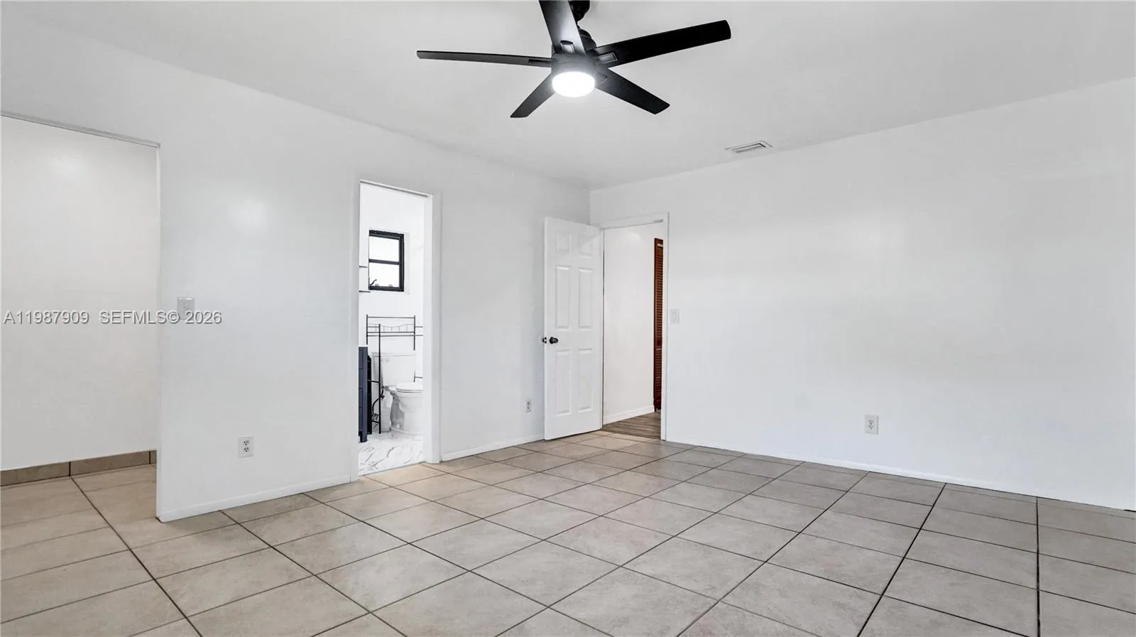 1007 N 31st Rd, Hollywood, Florida 33021, Hollywood, Florida 33021, 3 Bedrooms Bedrooms, ,2 BathroomsBathrooms,Residential,For Sale,1007 N 31st Rd, Hollywood, Florida 33021,A11987909