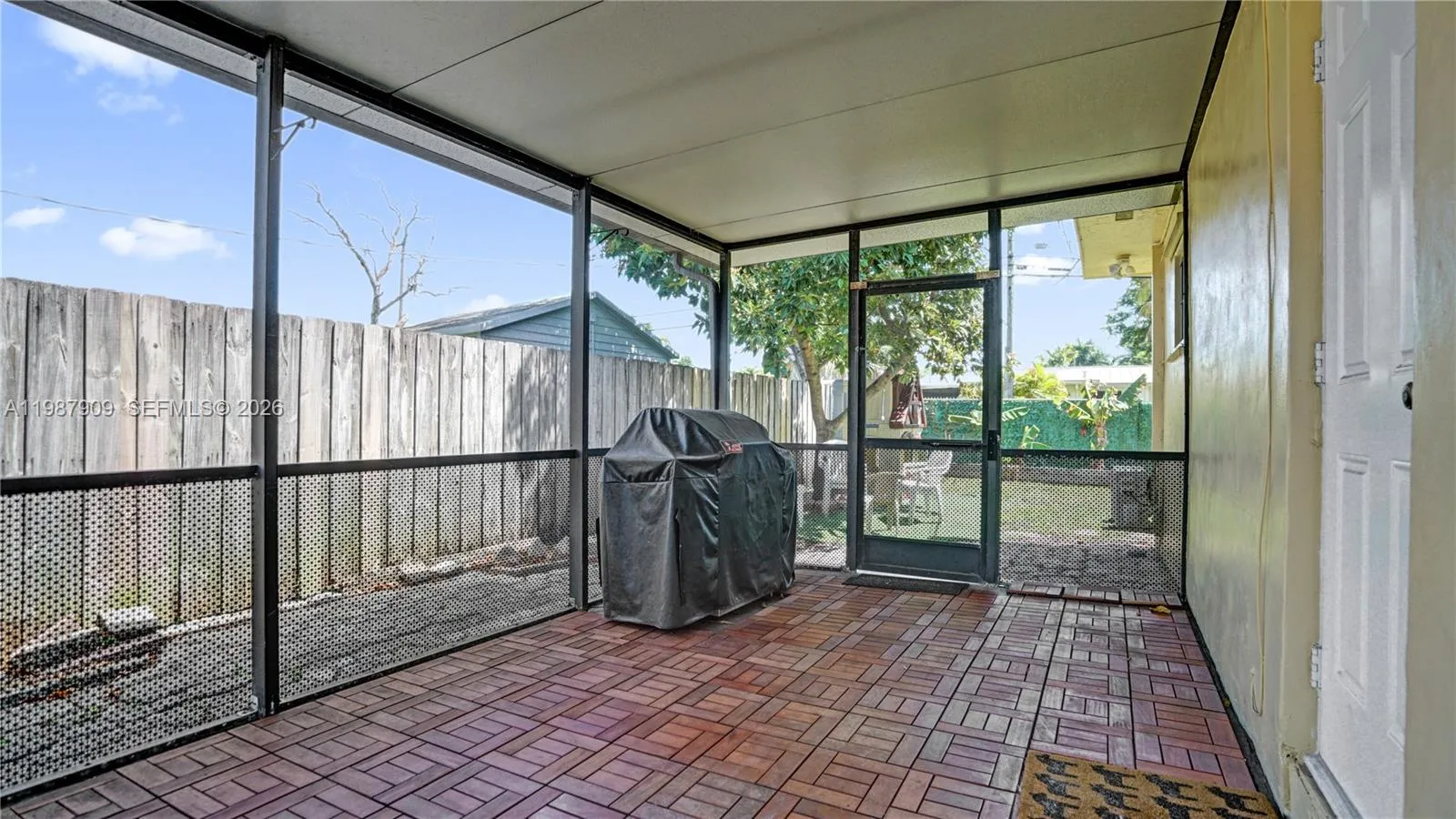 1007 N 31st Rd, Hollywood, Florida 33021, Hollywood, Florida 33021, 3 Bedrooms Bedrooms, ,2 BathroomsBathrooms,Residential,For Sale,1007 N 31st Rd, Hollywood, Florida 33021,A11987909