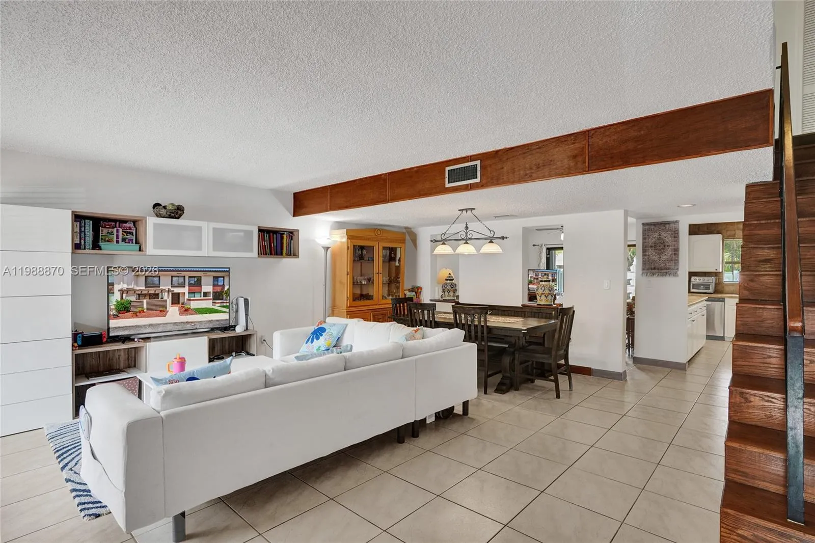 16465 Ne 26th Ave 18, North Miami Beach, Florida 3, North Miami Beach, Florida 33160, 3 Bedrooms Bedrooms, ,2 BathroomsBathrooms,Residential,For Sale,16465 Ne 26th Ave 18, North Miami Beach, Florida 3,A11988870