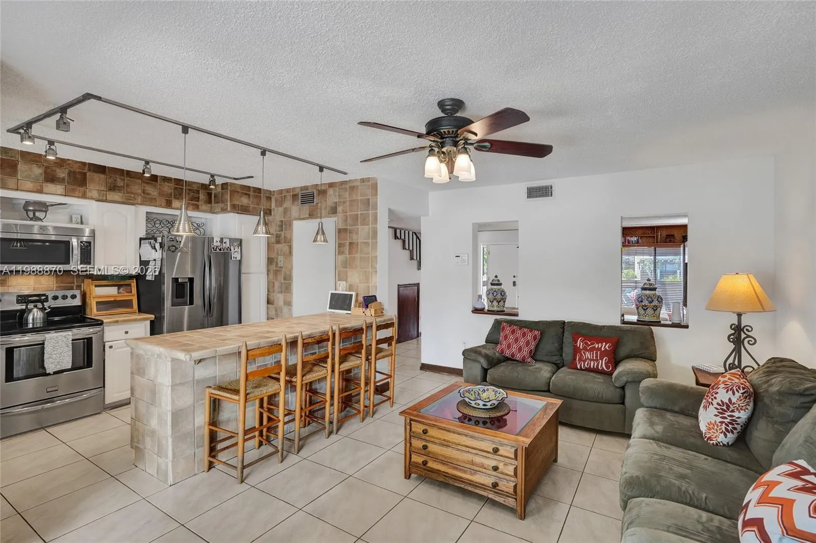 16465 Ne 26th Ave 18, North Miami Beach, Florida 3, North Miami Beach, Florida 33160, 3 Bedrooms Bedrooms, ,2 BathroomsBathrooms,Residential,For Sale,16465 Ne 26th Ave 18, North Miami Beach, Florida 3,A11988870