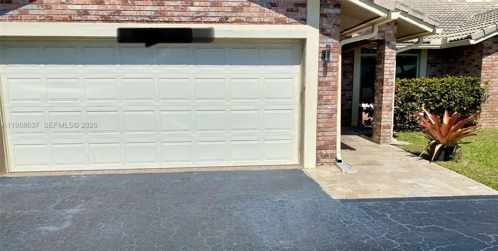 Coral Springs, Florida 33071, 4 Bedrooms Bedrooms, ,2 BathroomsBathrooms,Residential Lease,For Rent,A11988637