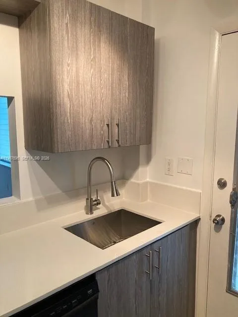 1498 Jefferson Ave 303, Miami Beach, Florida 33139, Miami Beach, Florida 33139, 1 Bedroom Bedrooms, ,1 BathroomBathrooms,Residential Lease,For Rent,1498 Jefferson Ave 303, Miami Beach, Florida 33139,A11987595