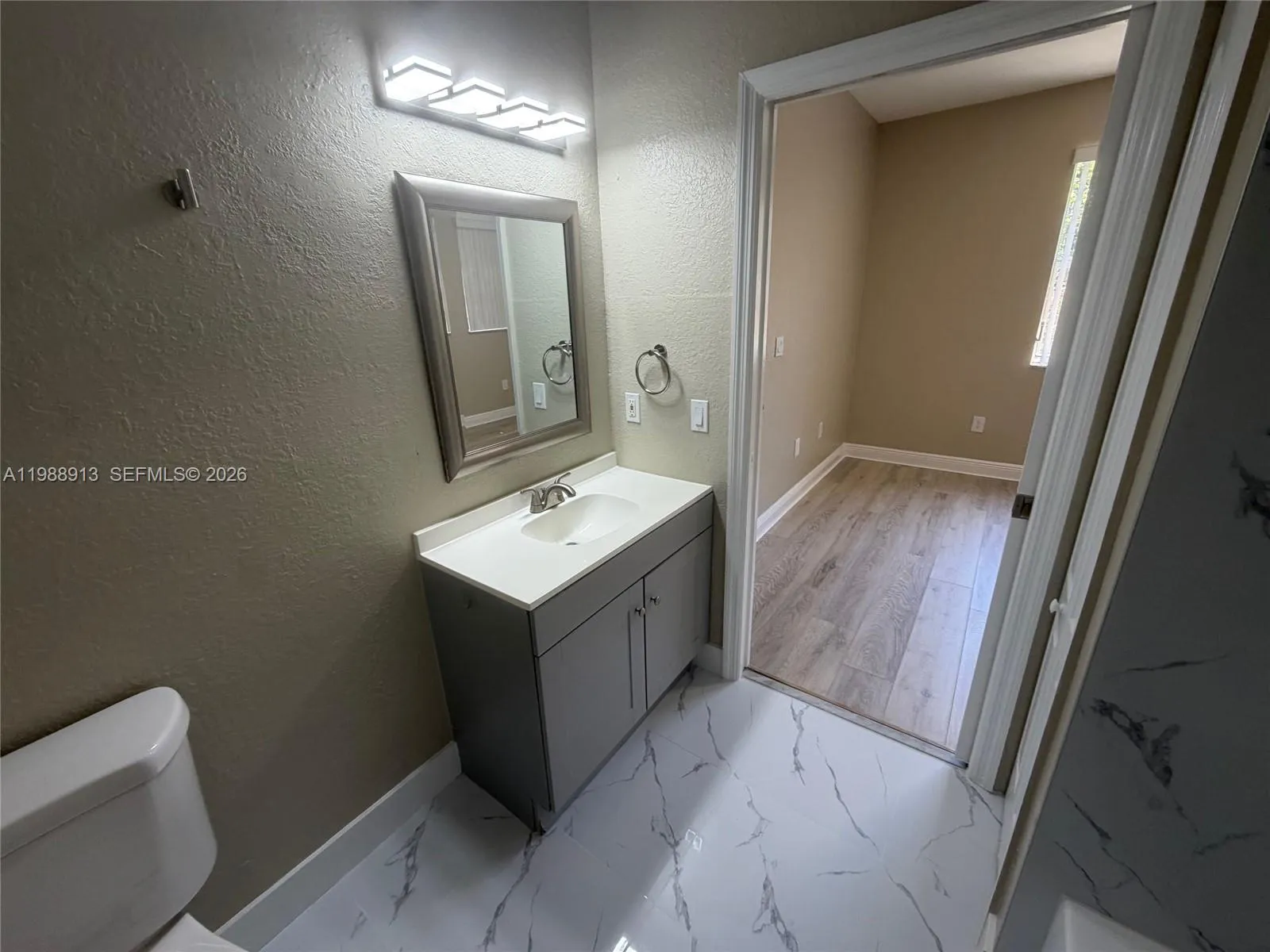 2637 Se 16th Ter 107, Homestead, Florida 33035, Homestead, Florida 33035, 3 Bedrooms Bedrooms, ,2 BathroomsBathrooms,Residential Lease,For Rent,2637 Se 16th Ter 107, Homestead, Florida 33035,A11988913