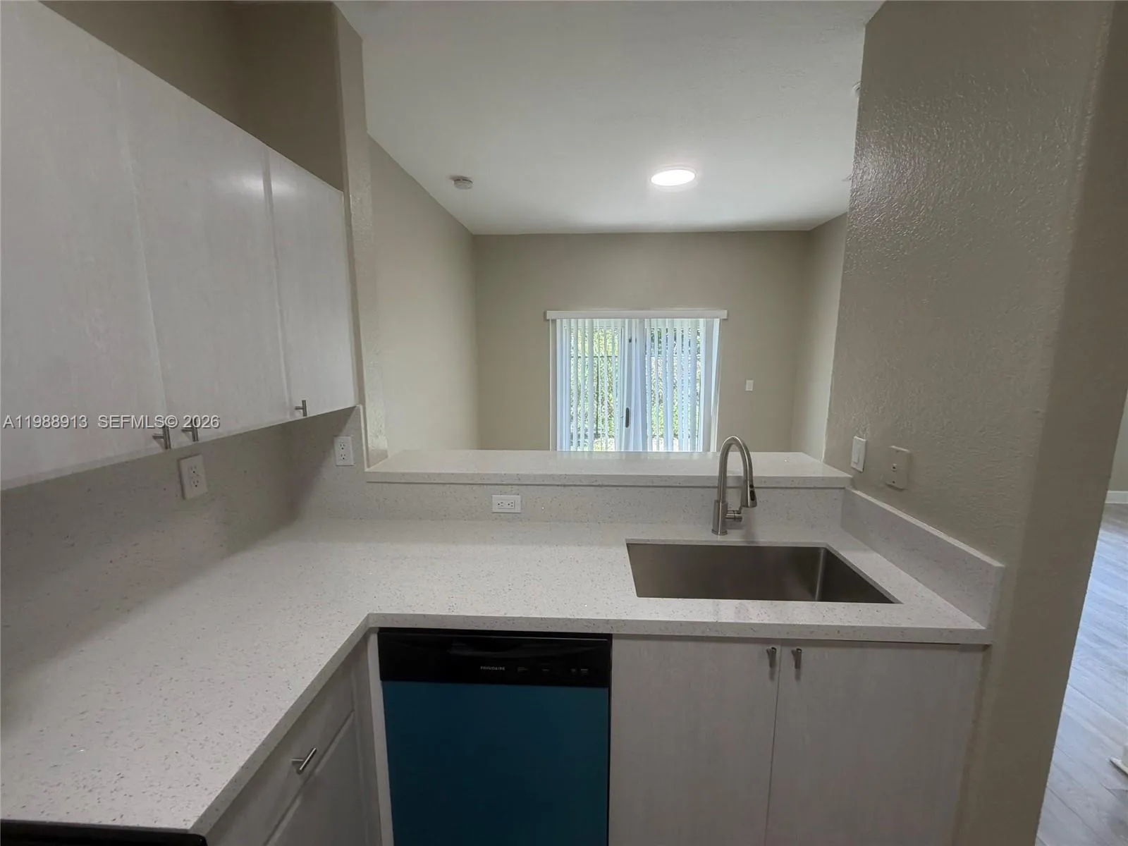2637 Se 16th Ter 107, Homestead, Florida 33035, Homestead, Florida 33035, 3 Bedrooms Bedrooms, ,2 BathroomsBathrooms,Residential Lease,For Rent,2637 Se 16th Ter 107, Homestead, Florida 33035,A11988913