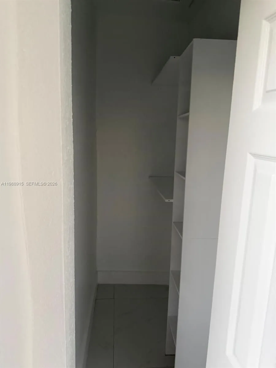 2369 Sw 17th Ter 3, Miami, Florida 33145, Miami, Florida 33145, 2 Bedrooms Bedrooms, ,1 BathroomBathrooms,Residential Lease,For Rent,2369 Sw 17th Ter 3, Miami, Florida 33145,A11988915