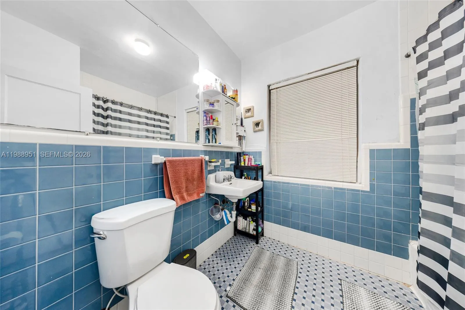 605 Nw 34th Ave, Miami, Florida 33125, Miami, Florida 33125, ,Residential Income,For Sale,605 Nw 34th Ave, Miami, Florida 33125,A11988951