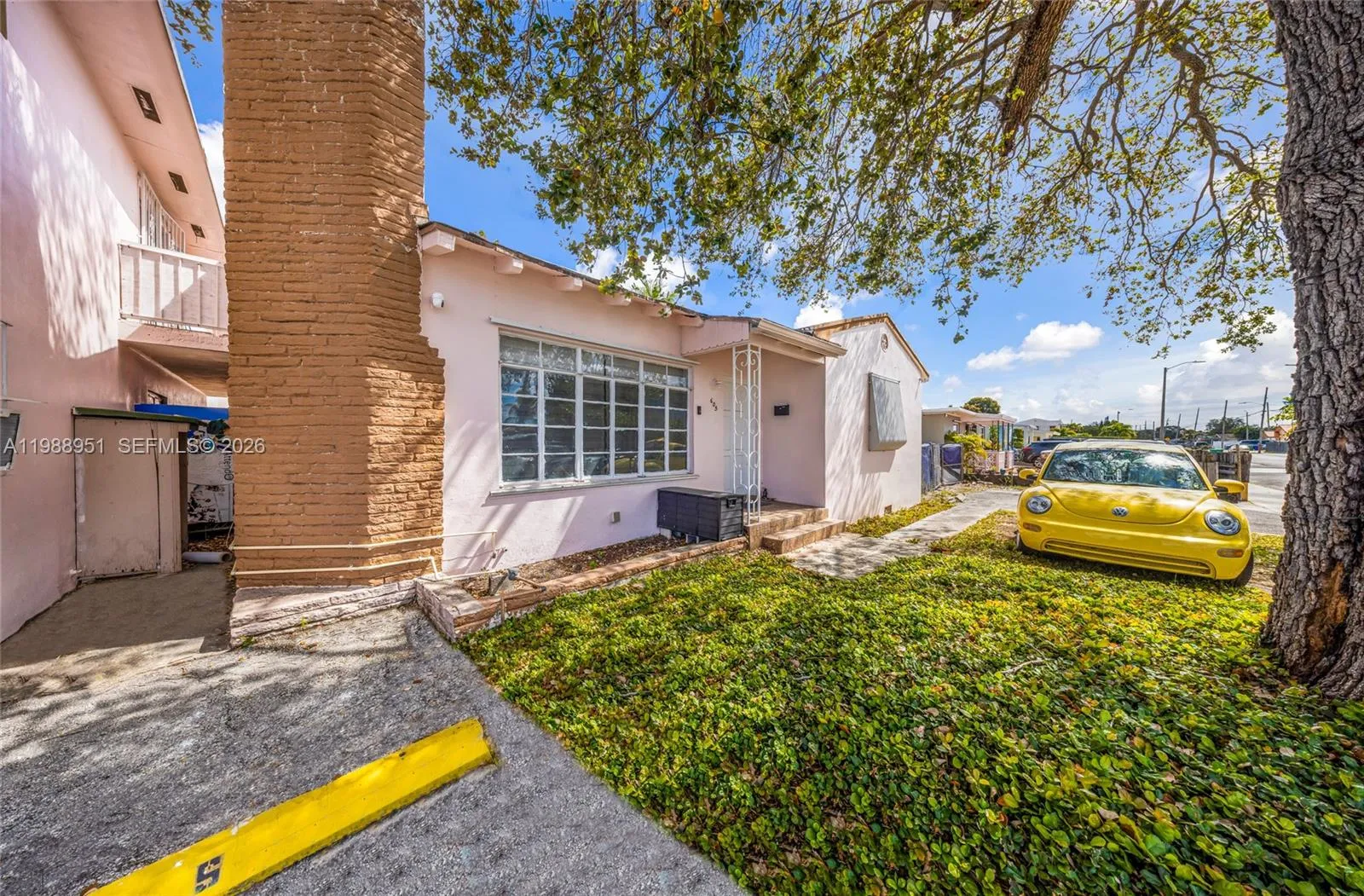 605 Nw 34th Ave, Miami, Florida 33125, Miami, Florida 33125, ,Residential Income,For Sale,605 Nw 34th Ave, Miami, Florida 33125,A11988951
