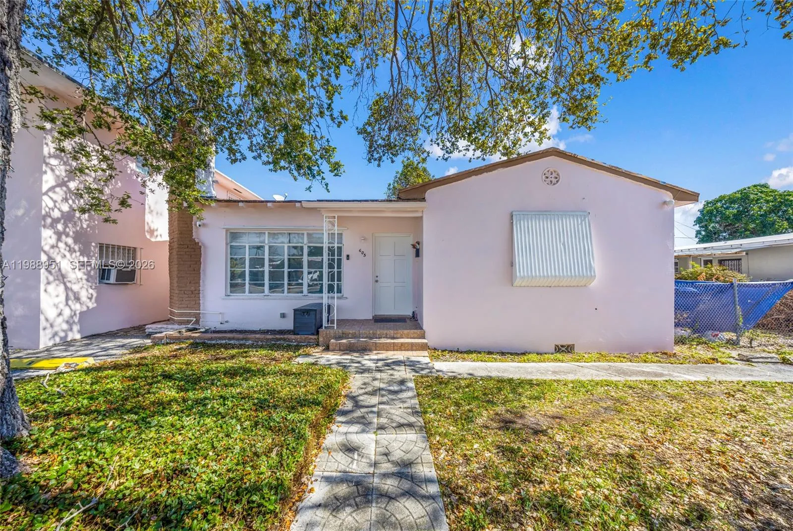 605 Nw 34th Ave, Miami, Florida 33125, Miami, Florida 33125, ,Residential Income,For Sale,605 Nw 34th Ave, Miami, Florida 33125,A11988951