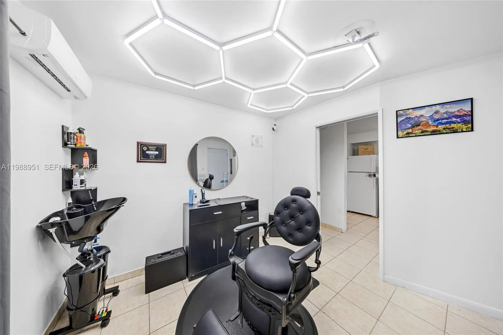 605 Nw 34th Ave, Miami, Florida 33125, Miami, Florida 33125, ,Residential Income,For Sale,605 Nw 34th Ave, Miami, Florida 33125,A11988951