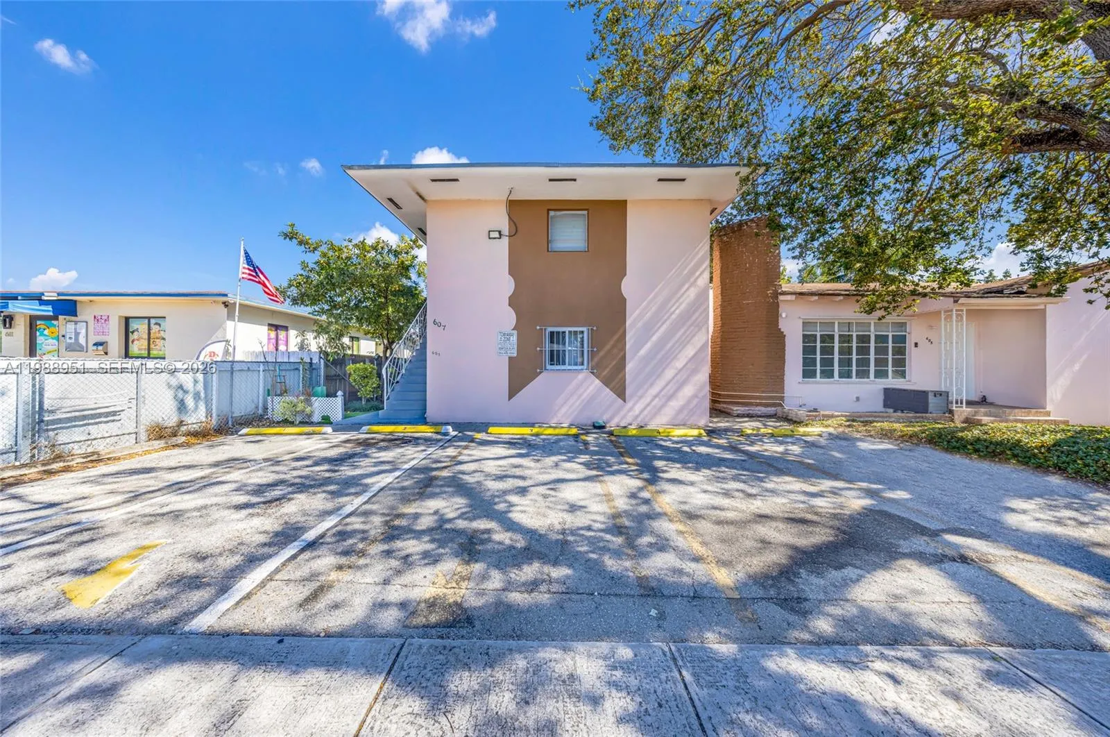 605 Nw 34th Ave, Miami, Florida 33125, Miami, Florida 33125, ,Residential Income,For Sale,605 Nw 34th Ave, Miami, Florida 33125,A11988951