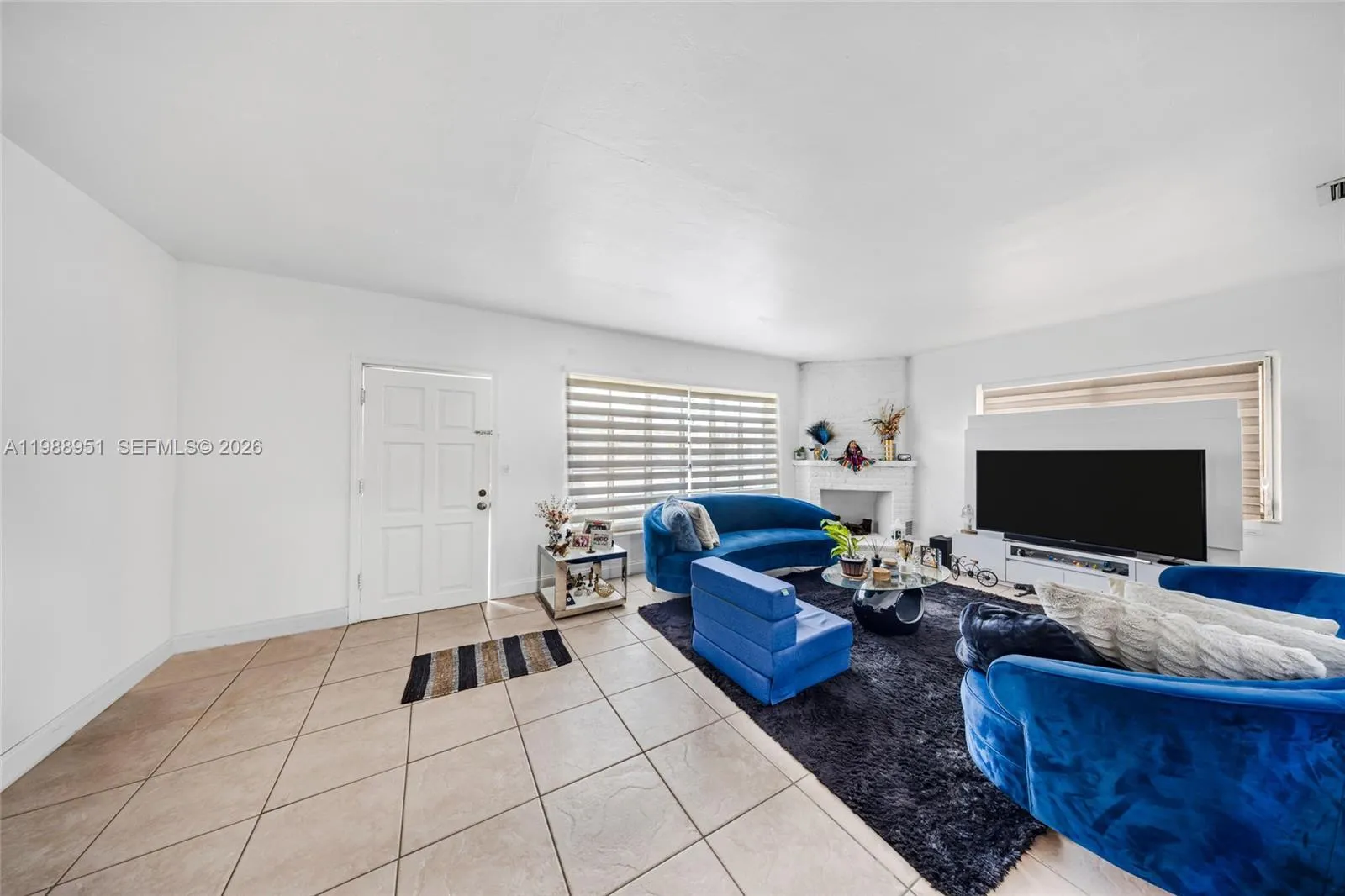 605 Nw 34th Ave, Miami, Florida 33125, Miami, Florida 33125, ,Residential Income,For Sale,605 Nw 34th Ave, Miami, Florida 33125,A11988951