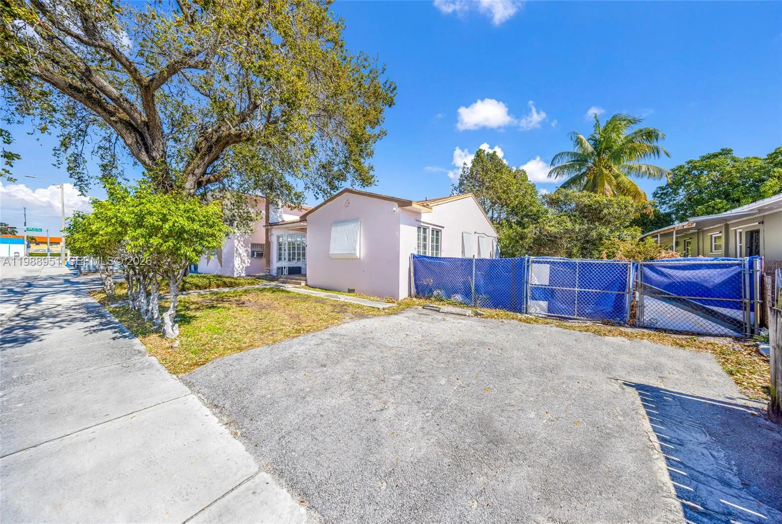 605 Nw 34th Ave, Miami, Florida 33125, Miami, Florida 33125, ,Residential Income,For Sale,605 Nw 34th Ave, Miami, Florida 33125,A11988951 605 Nw 34th Ave, Miami, Florida 33125, Miami, Florida 33125, ,Residential Income,For Sale,605 Nw 34th Ave, Miami, Florida 33125,A11988951