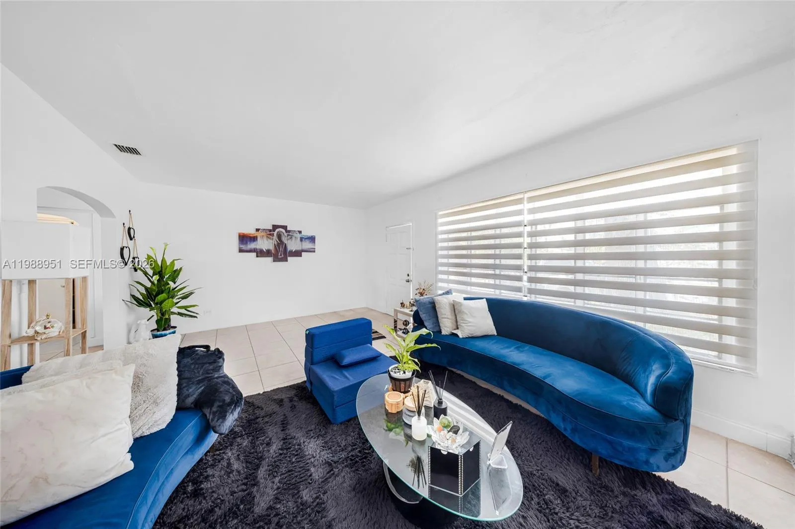 605 Nw 34th Ave, Miami, Florida 33125, Miami, Florida 33125, ,Residential Income,For Sale,605 Nw 34th Ave, Miami, Florida 33125,A11988951