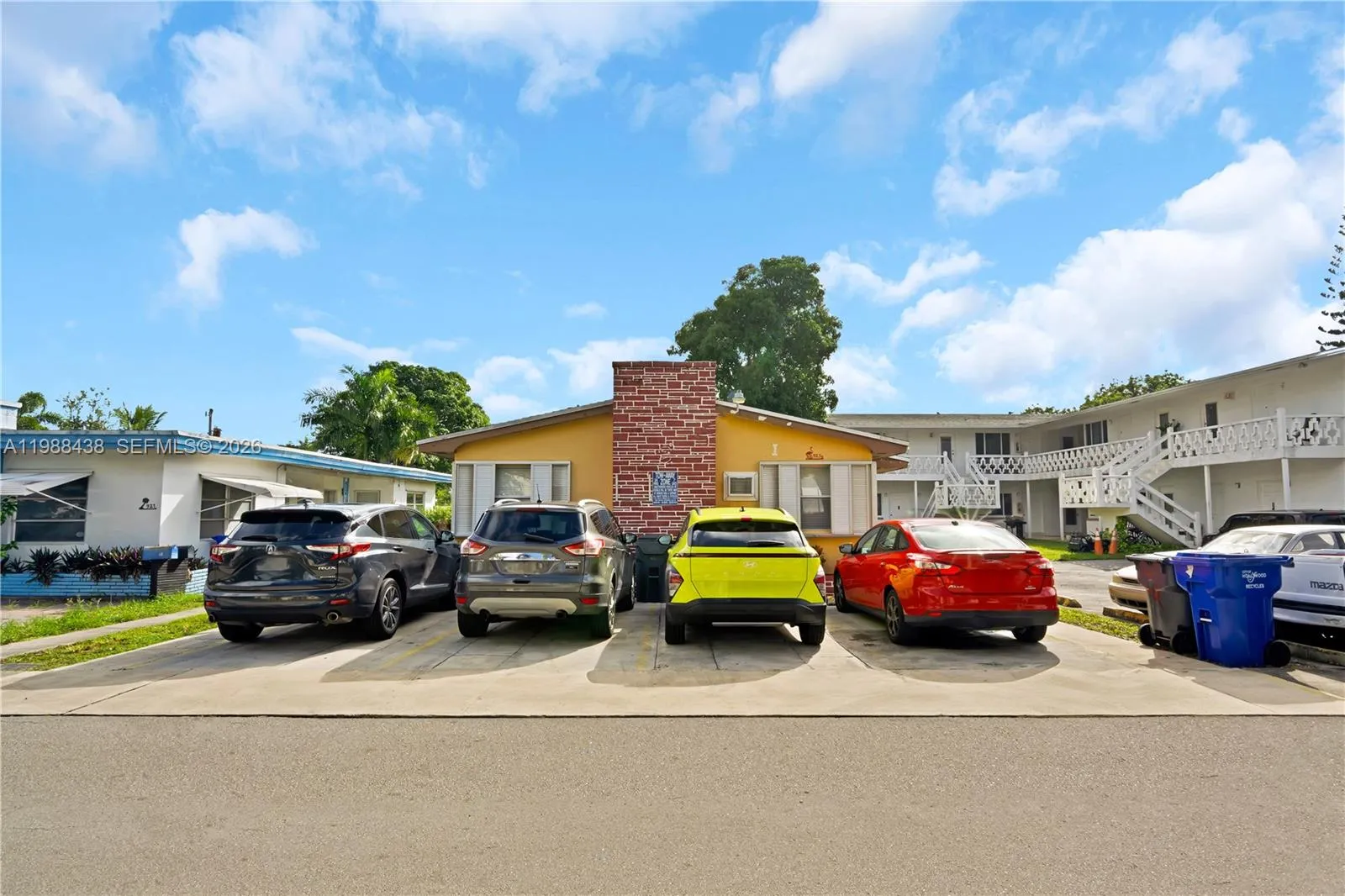 923 N 16th Ct, Hollywood, Florida 33020, Hollywood, Florida 33020, ,Residential Income,For Sale,923 N 16th Ct, Hollywood, Florida 33020,A11988438