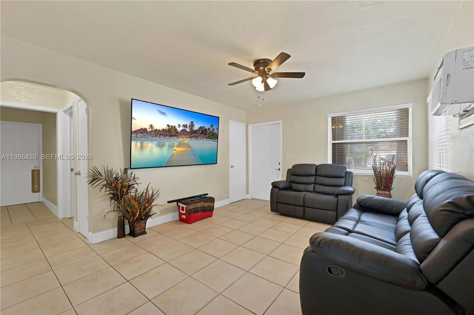 923 N 16th Ct, Hollywood, Florida 33020, Hollywood, Florida 33020, ,Residential Income,For Sale,923 N 16th Ct, Hollywood, Florida 33020,A11988438