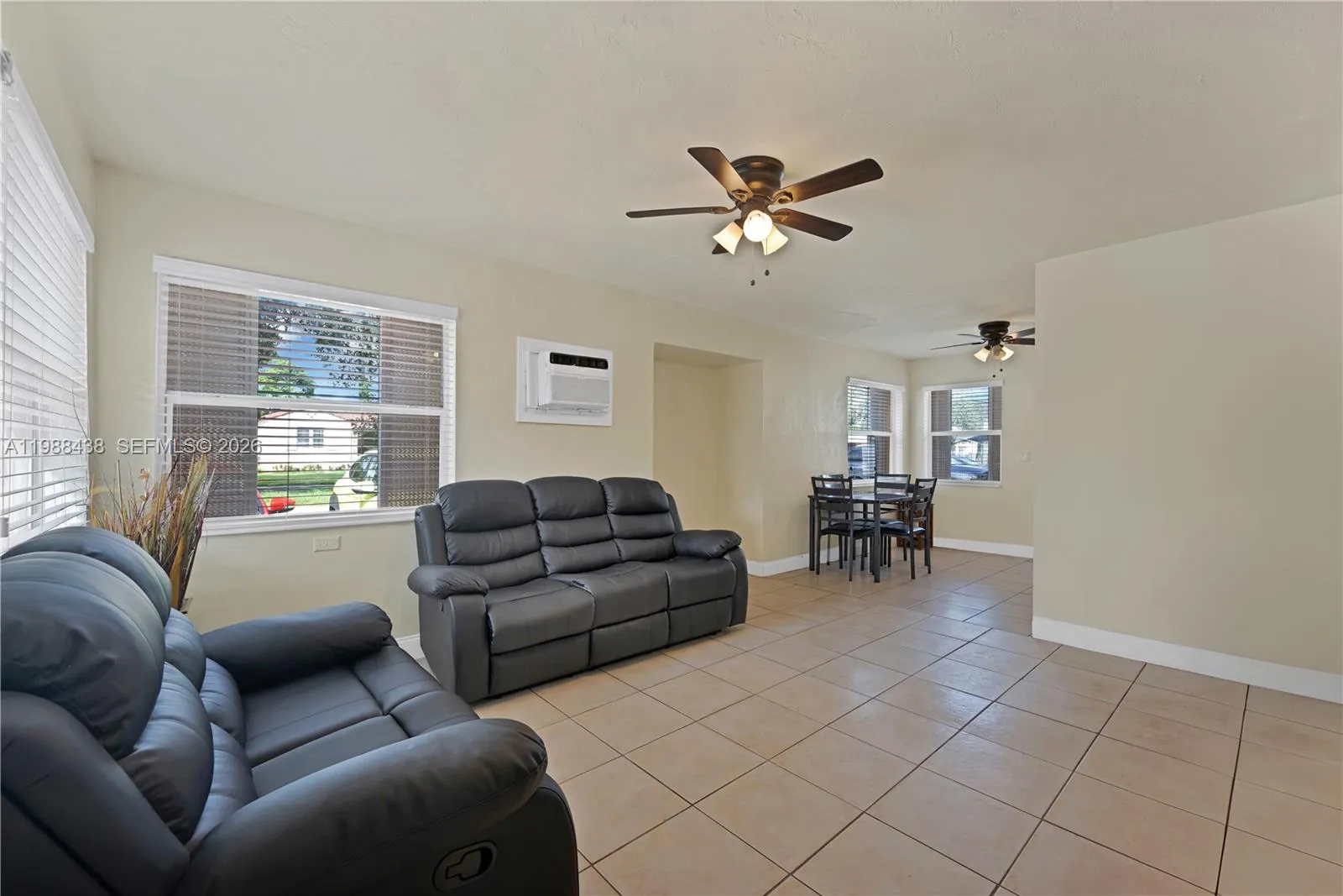 923 N 16th Ct, Hollywood, Florida 33020, Hollywood, Florida 33020, ,Residential Income,For Sale,923 N 16th Ct, Hollywood, Florida 33020,A11988438