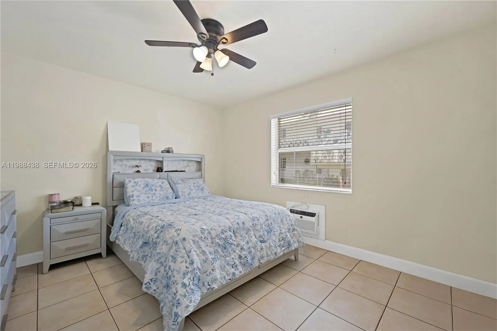 923 N 16th Ct, Hollywood, Florida 33020, Hollywood, Florida 33020, ,Residential Income,For Sale,923 N 16th Ct, Hollywood, Florida 33020,A11988438