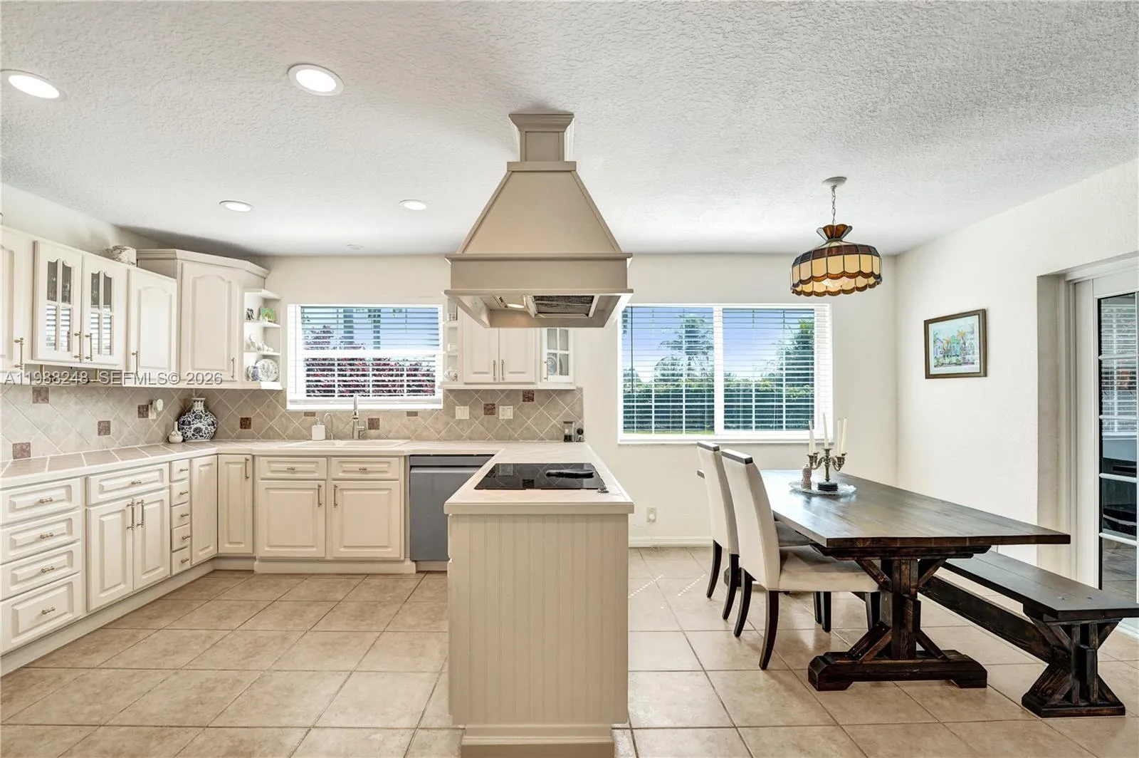 4701 Sw 110th Ave, Davie, Florida 33328, Davie, Florida 33328, 4 Bedrooms Bedrooms, ,2 BathroomsBathrooms,Residential,For Sale,4701 Sw 110th Ave, Davie, Florida 33328,A11988248