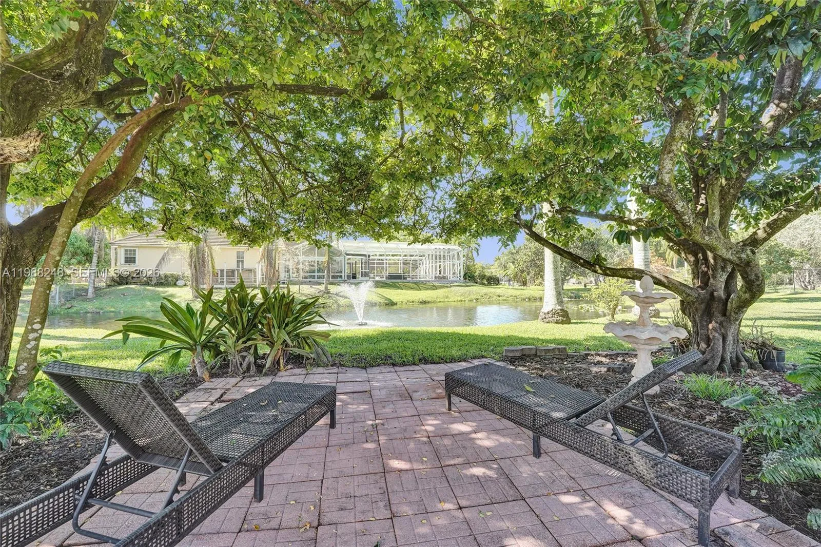 outside patio overlooking fountain