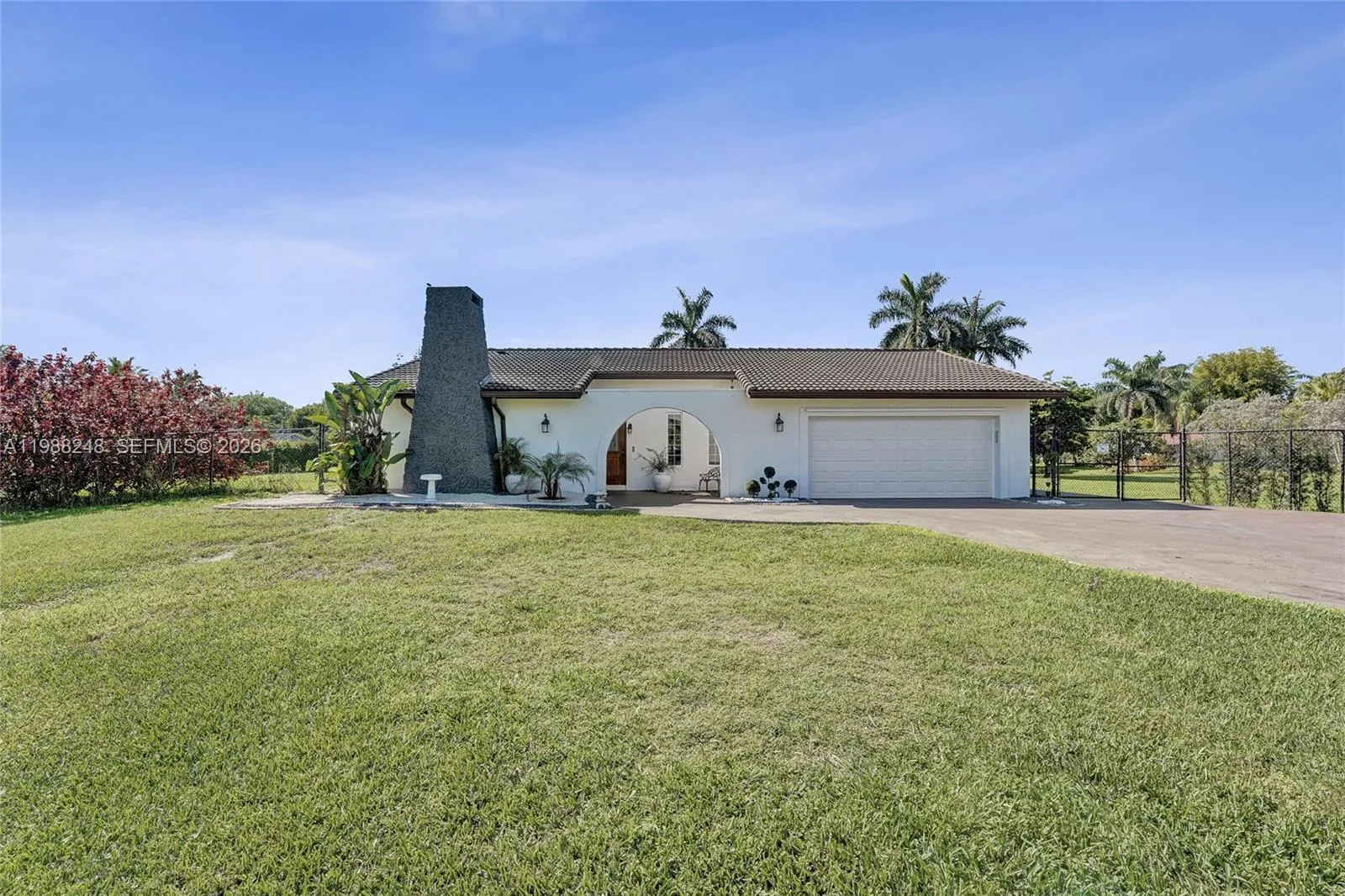 4701 Sw 110th Ave, Davie, Florida 33328, Davie, Florida 33328, 4 Bedrooms Bedrooms, ,2 BathroomsBathrooms,Residential,For Sale,4701 Sw 110th Ave, Davie, Florida 33328,A11988248