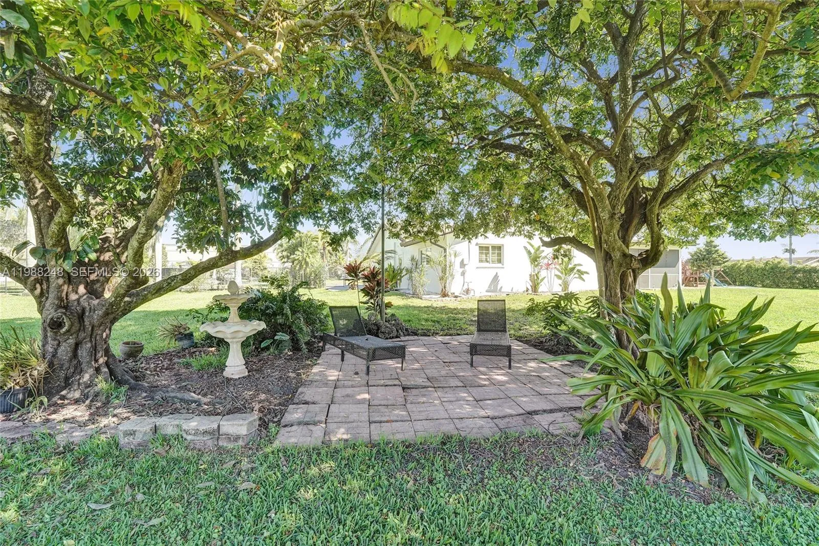 4701 Sw 110th Ave, Davie, Florida 33328, Davie, Florida 33328, 4 Bedrooms Bedrooms, ,2 BathroomsBathrooms,Residential,For Sale,4701 Sw 110th Ave, Davie, Florida 33328,A11988248