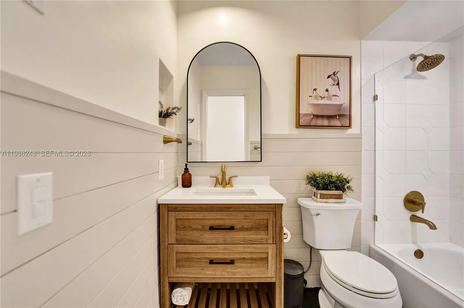 4701 Sw 110th Ave, Davie, Florida 33328, Davie, Florida 33328, 4 Bedrooms Bedrooms, ,2 BathroomsBathrooms,Residential,For Sale,4701 Sw 110th Ave, Davie, Florida 33328,A11988248